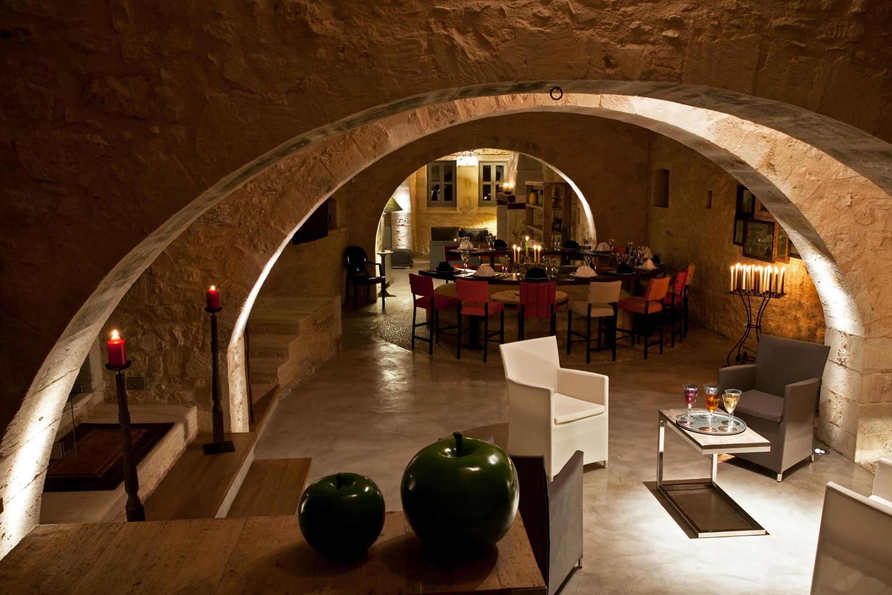 Athermigo Boutique Estate