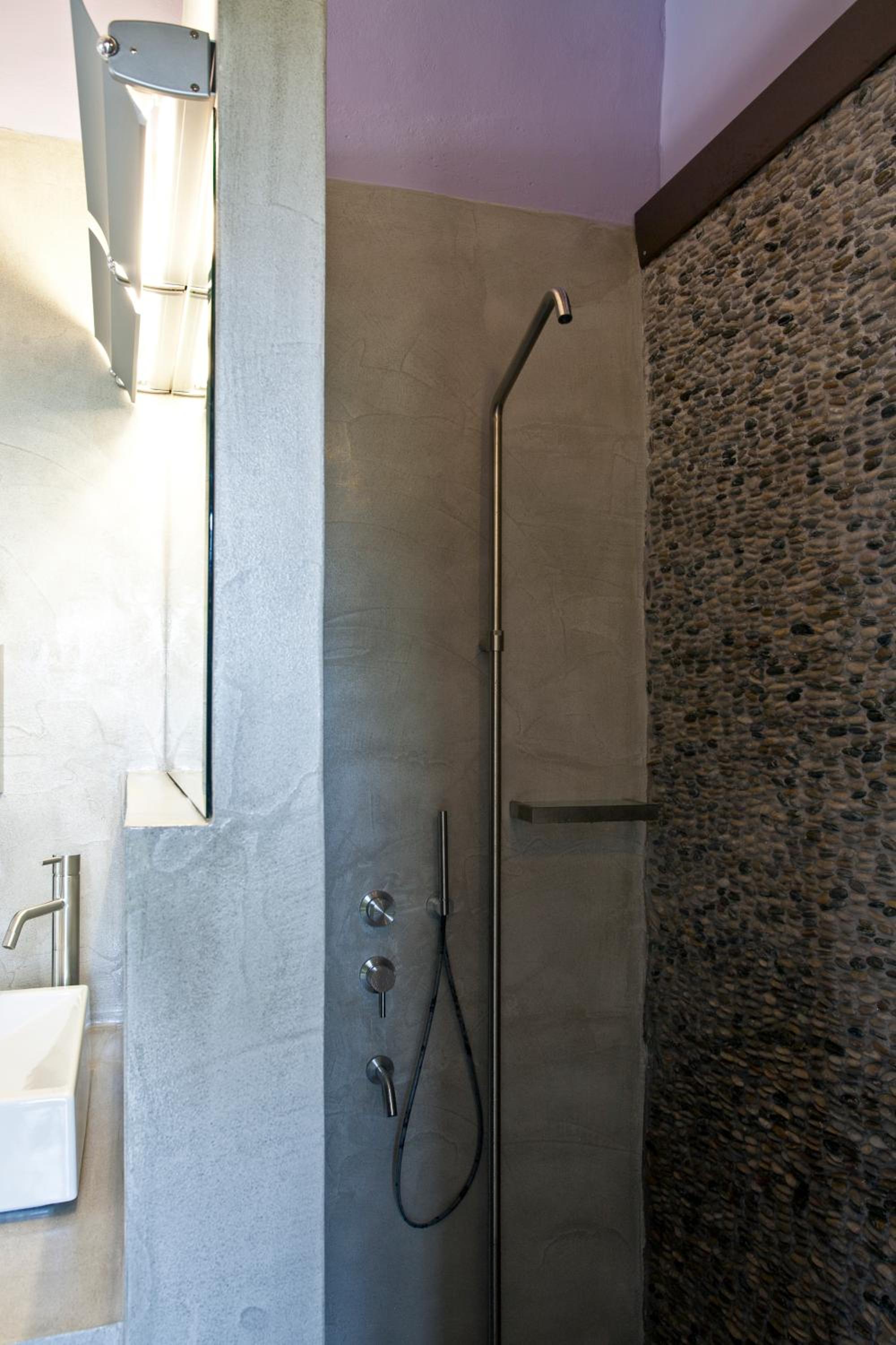 Athermigo Boutique Estate