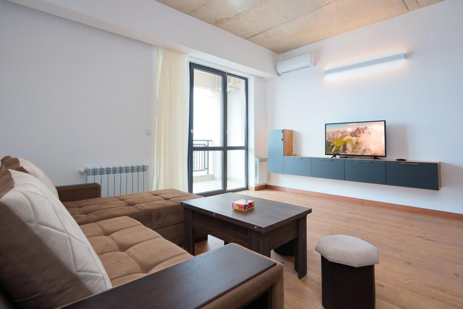 Apart-hotel on Koghbatsi 16