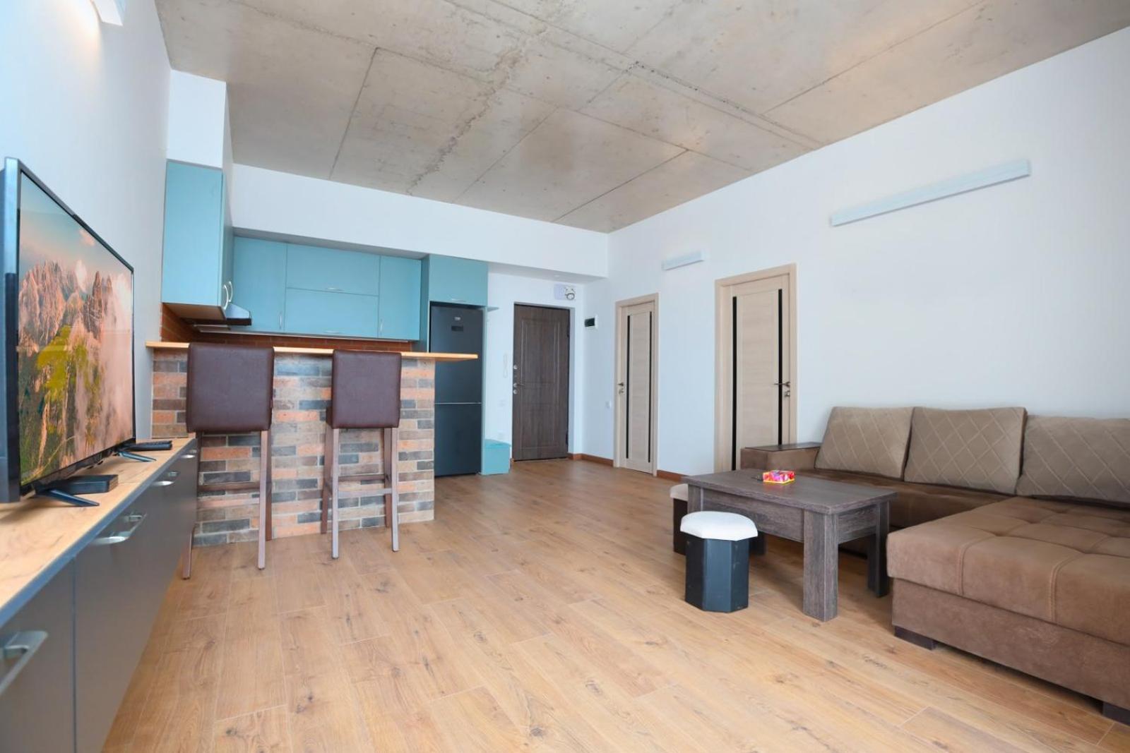 Apart-hotel on Koghbatsi 16