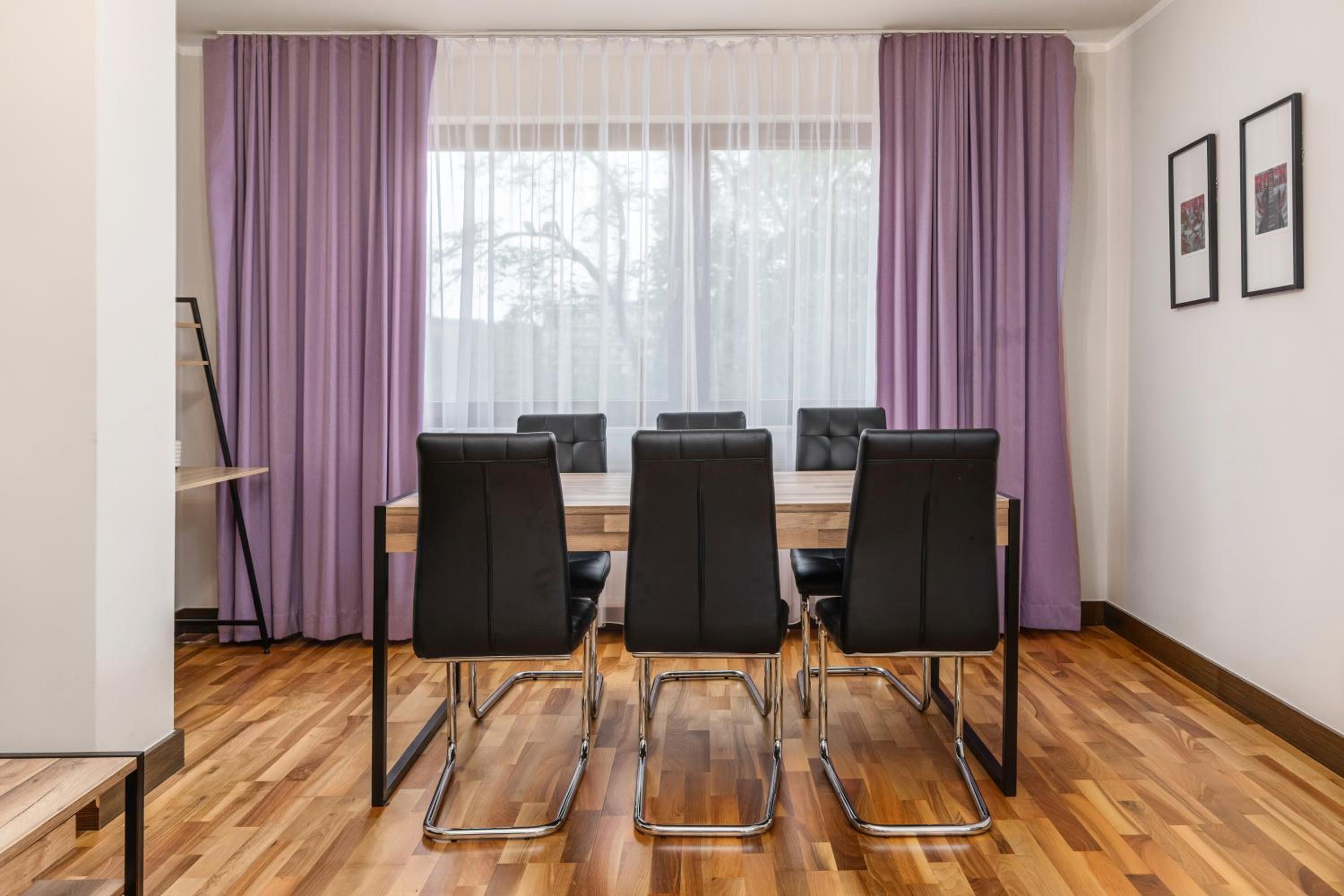 meeting & event spaces
