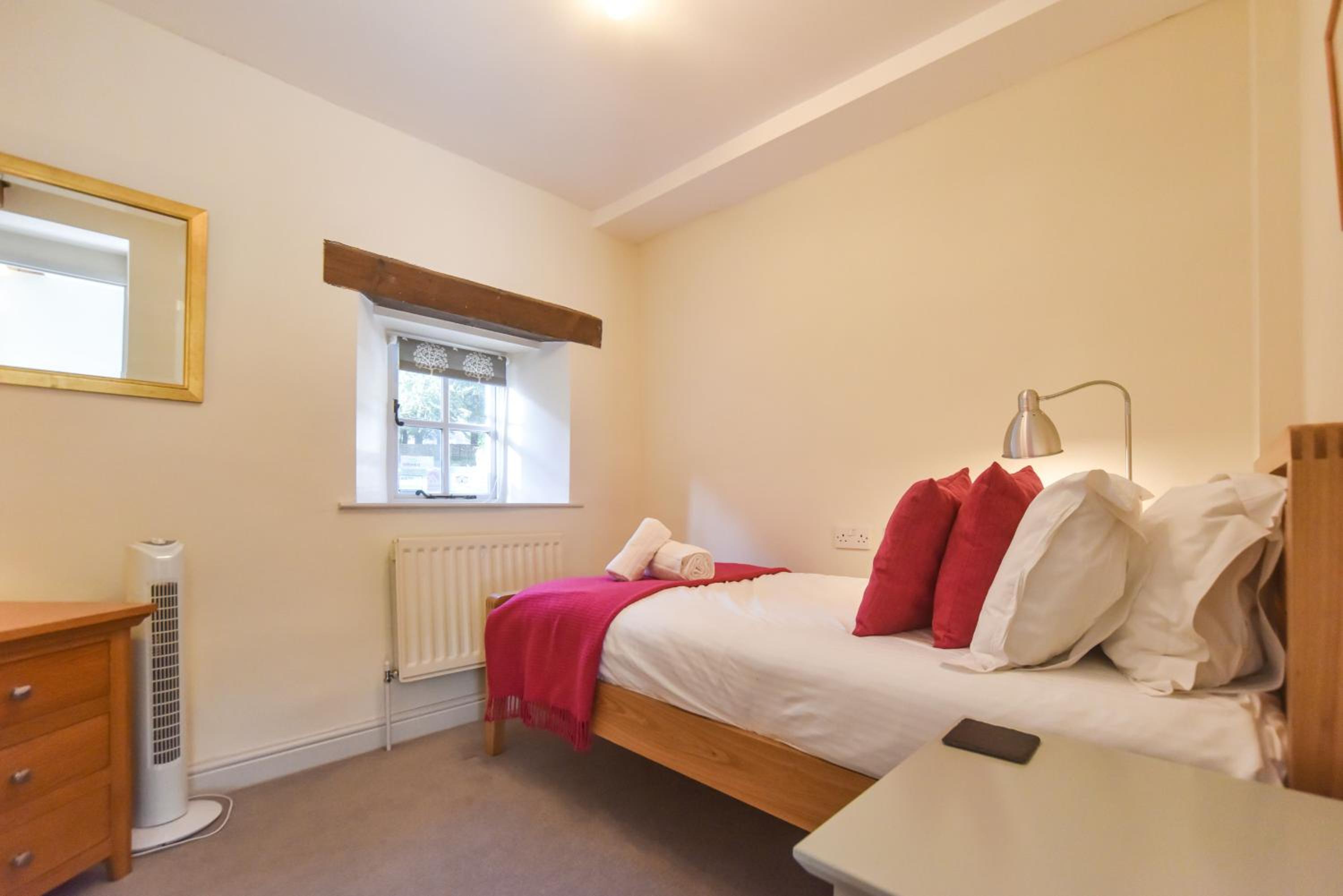 Church Farm Holiday Cottages - Pinster Cottage