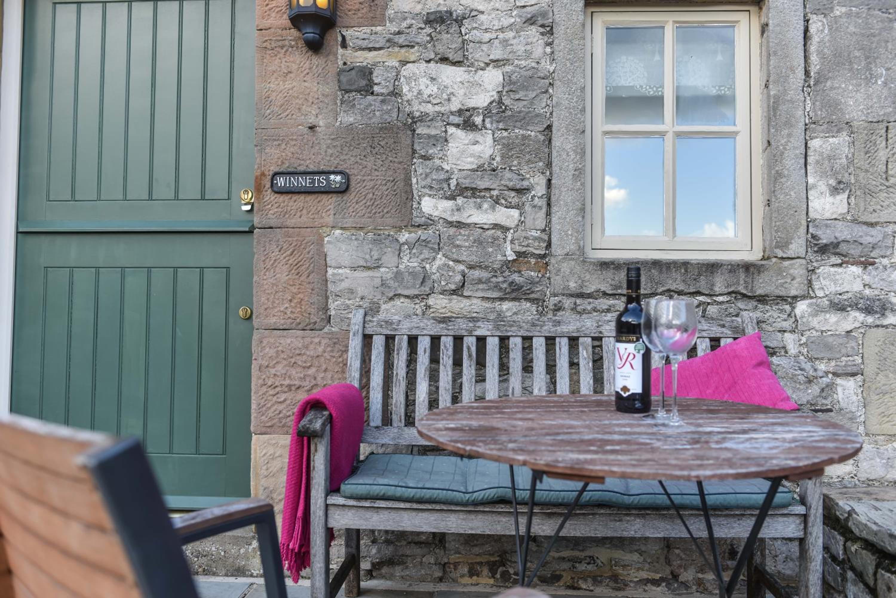 Church Farm Holiday Cottages - Winnets Cottage view 2