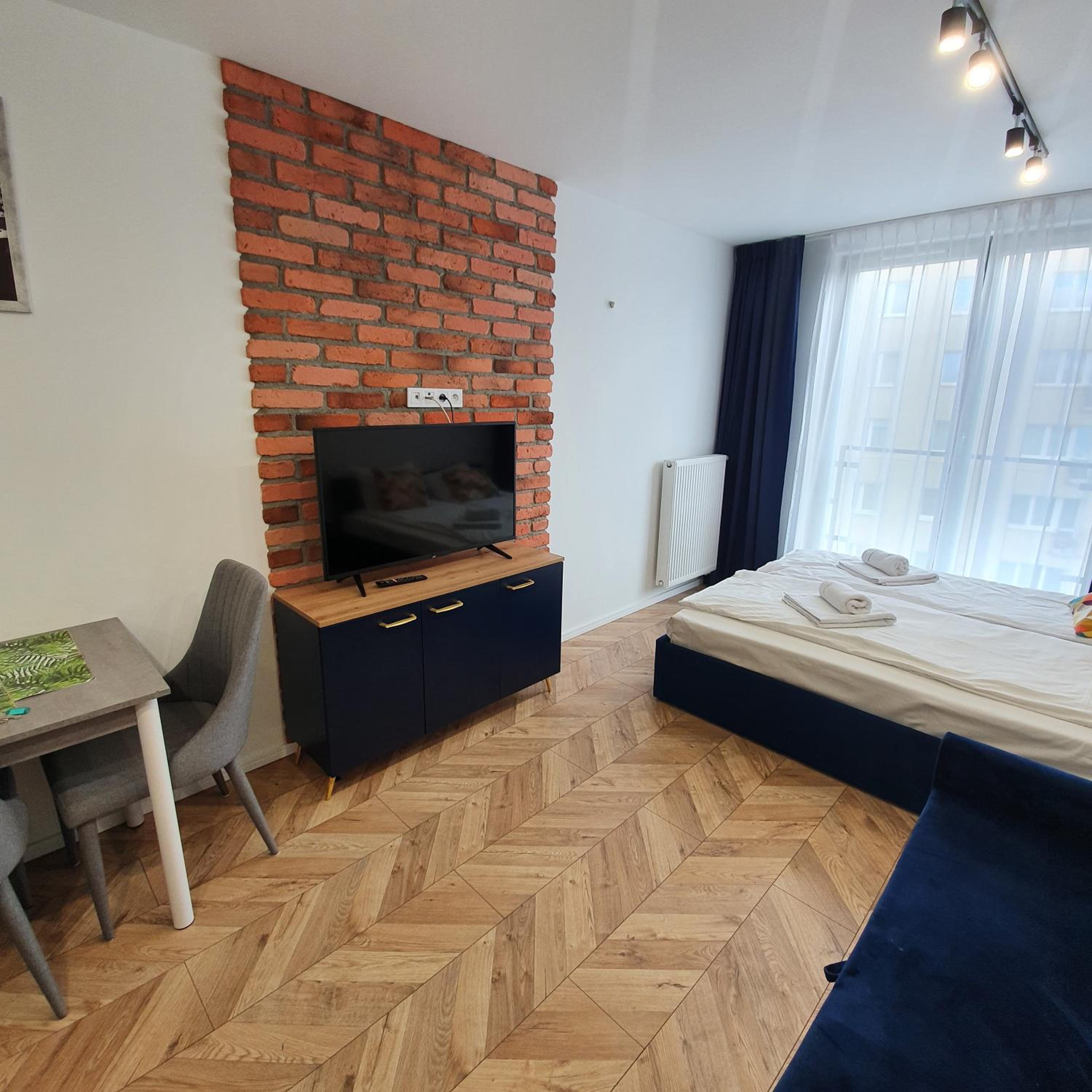 Ice Apartments