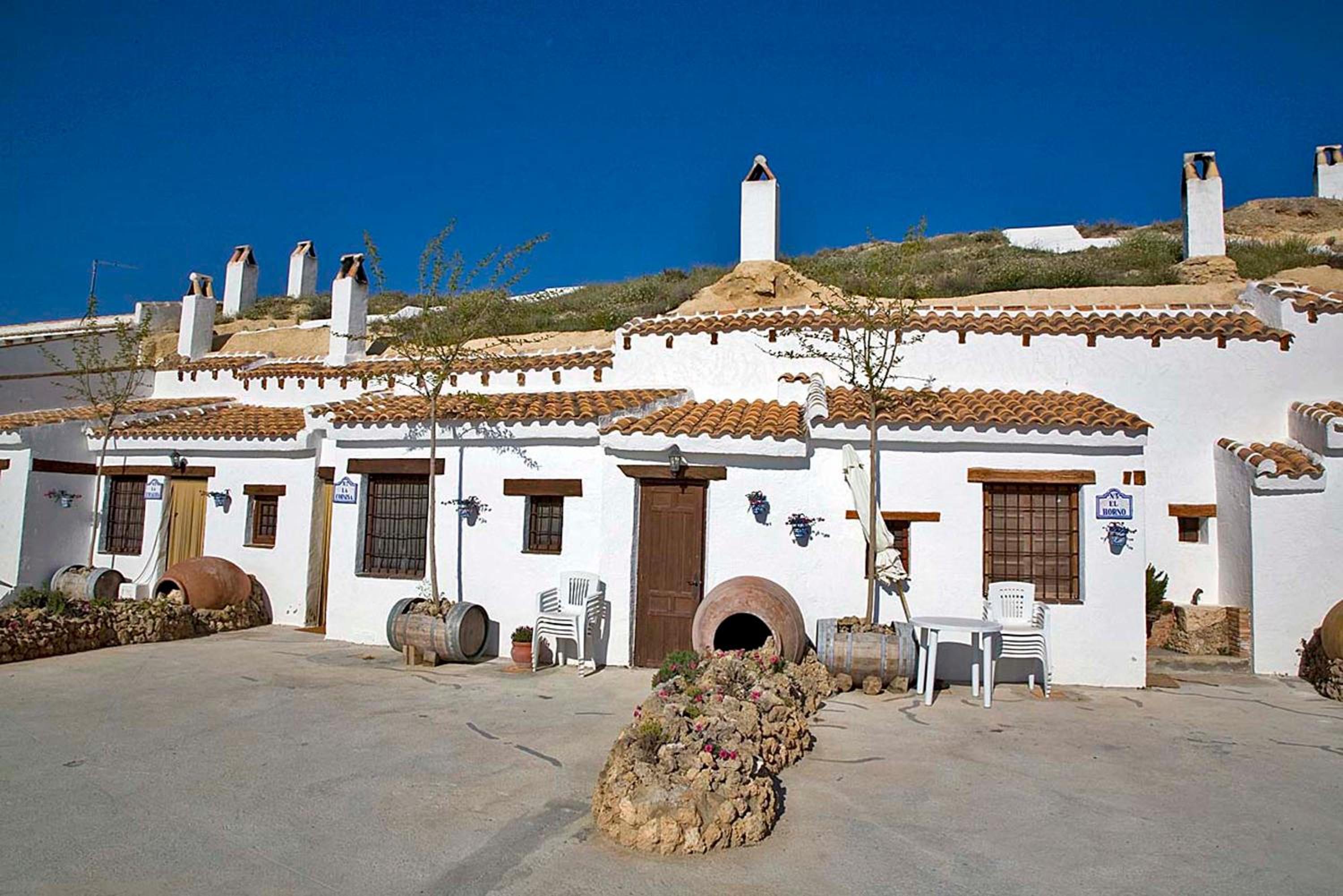 Cuevas La Atalaya