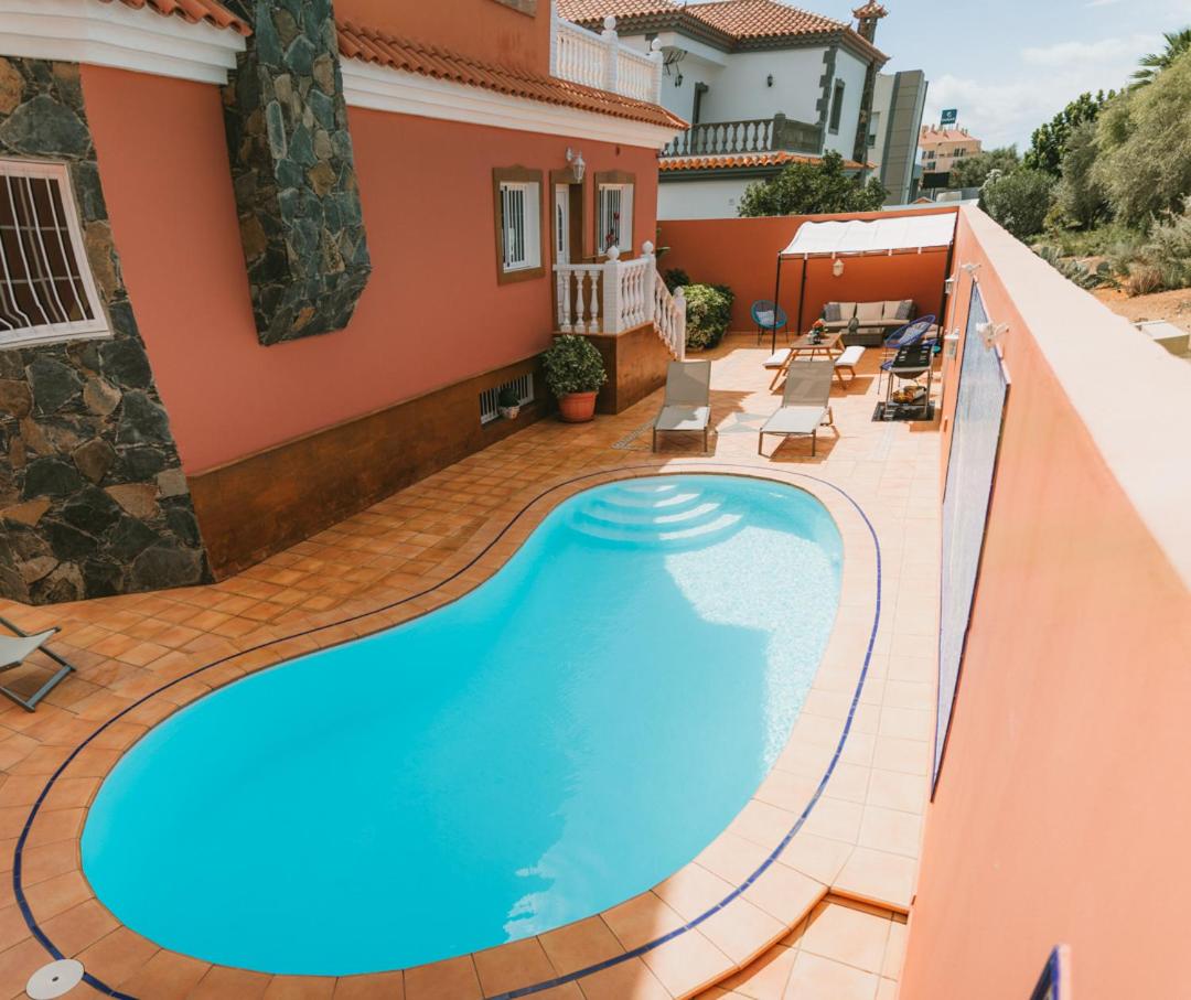 Villa Morada Sonneland con piscina privada climatizada view 2