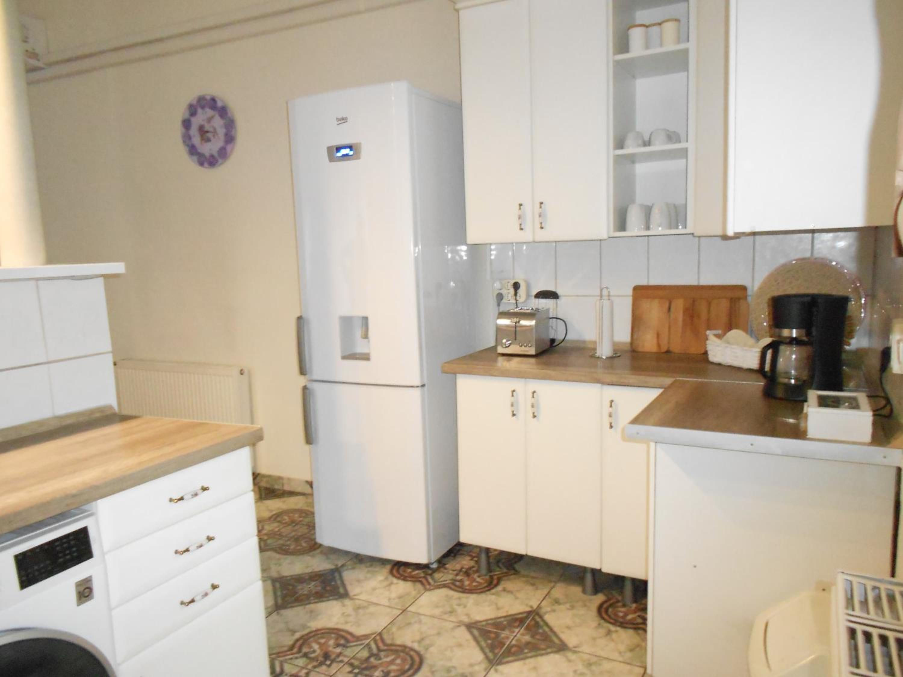 Photo 34