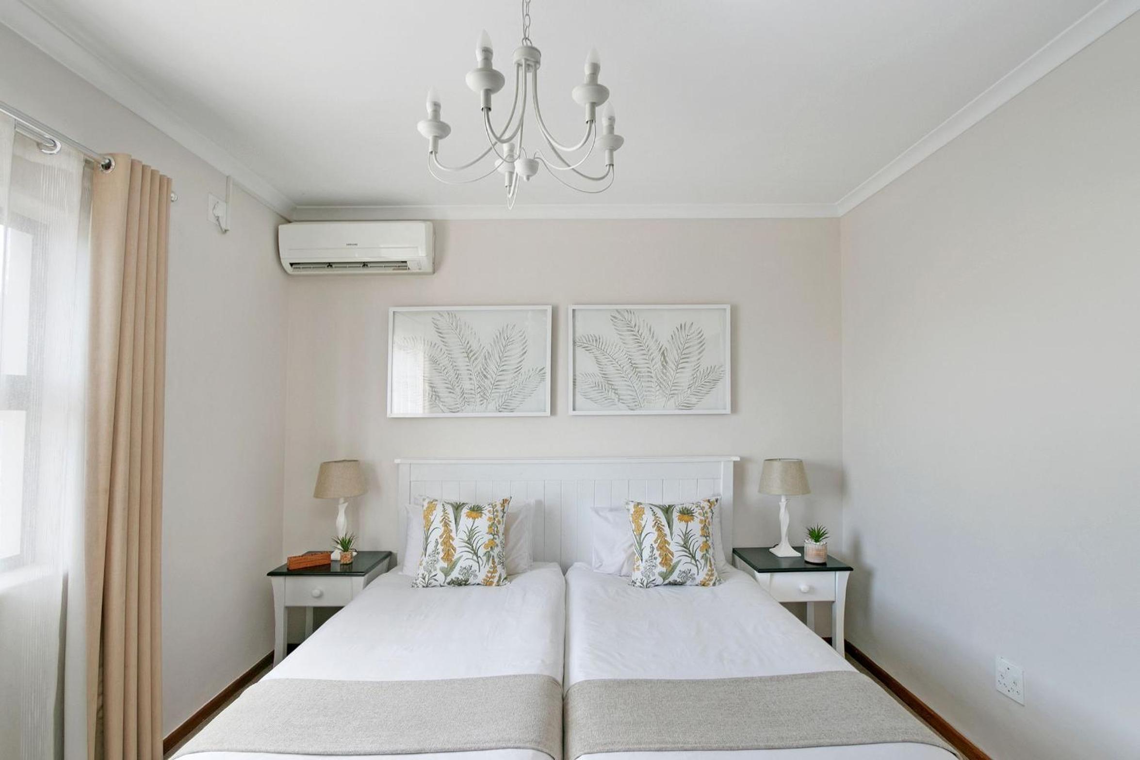 STAR APARTMENTS