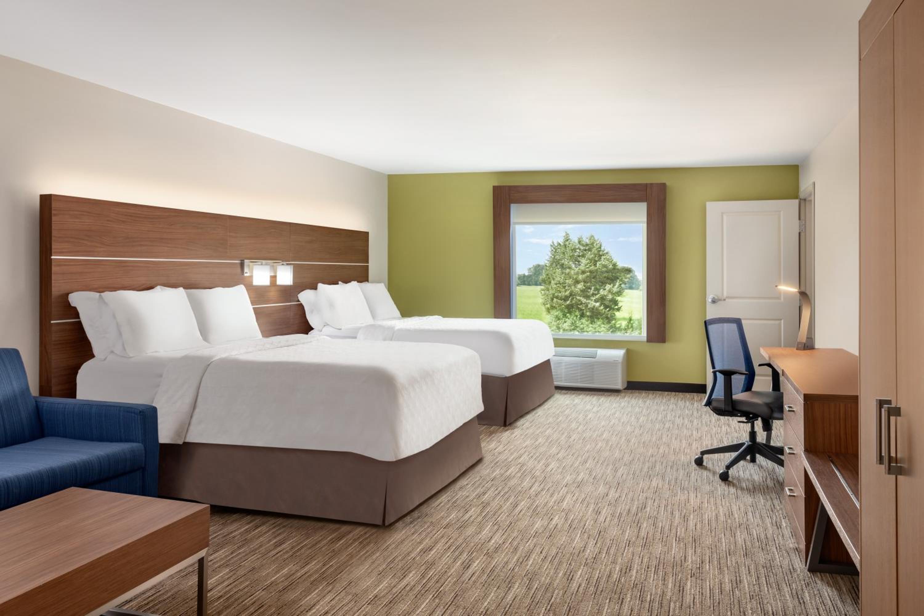 Searcy Vacations - Holiday Inn Express  Suites Searcy, an IHG Hotel - Property Image 5
