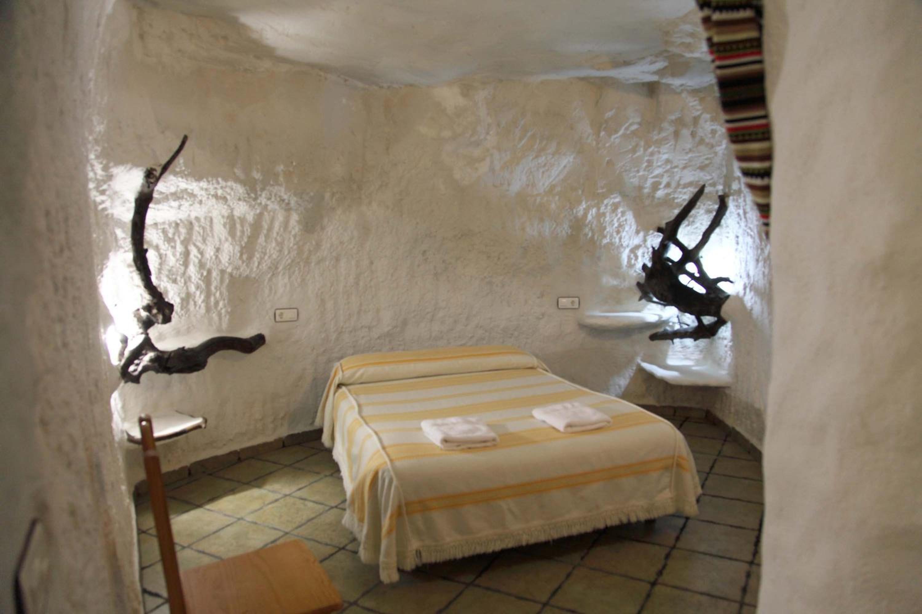 Cuevas La Atalaya