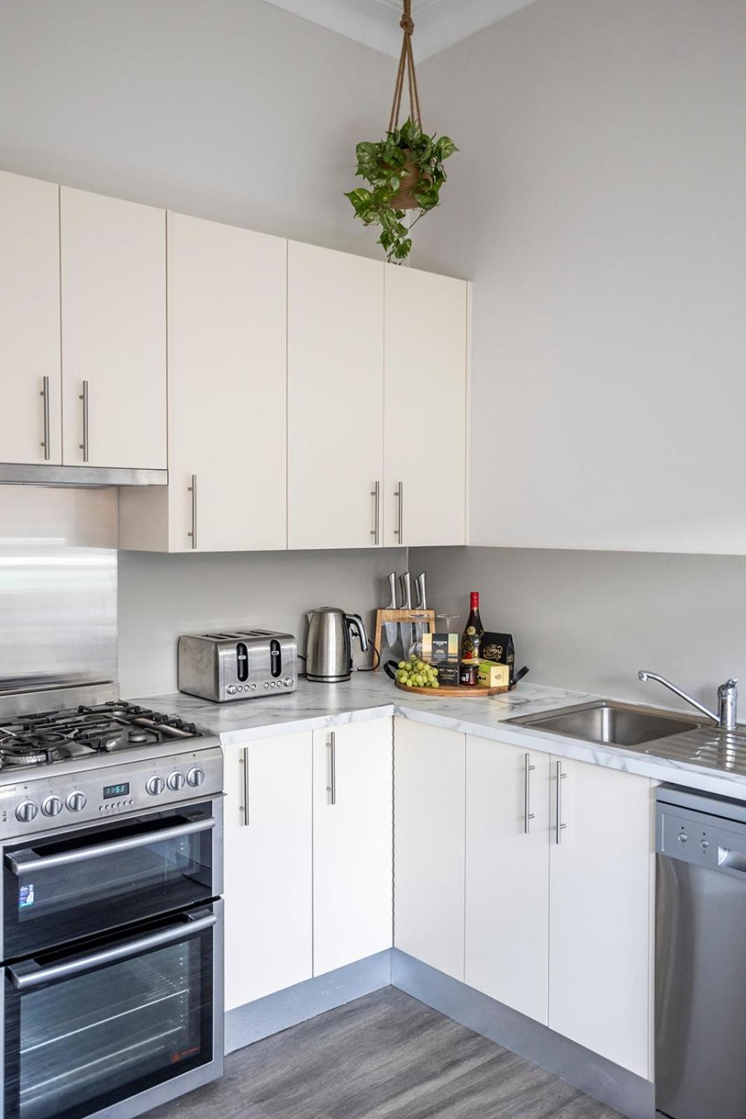 Cabo's On Currajong Warm, Cosy and Welcoming - Property Image 23