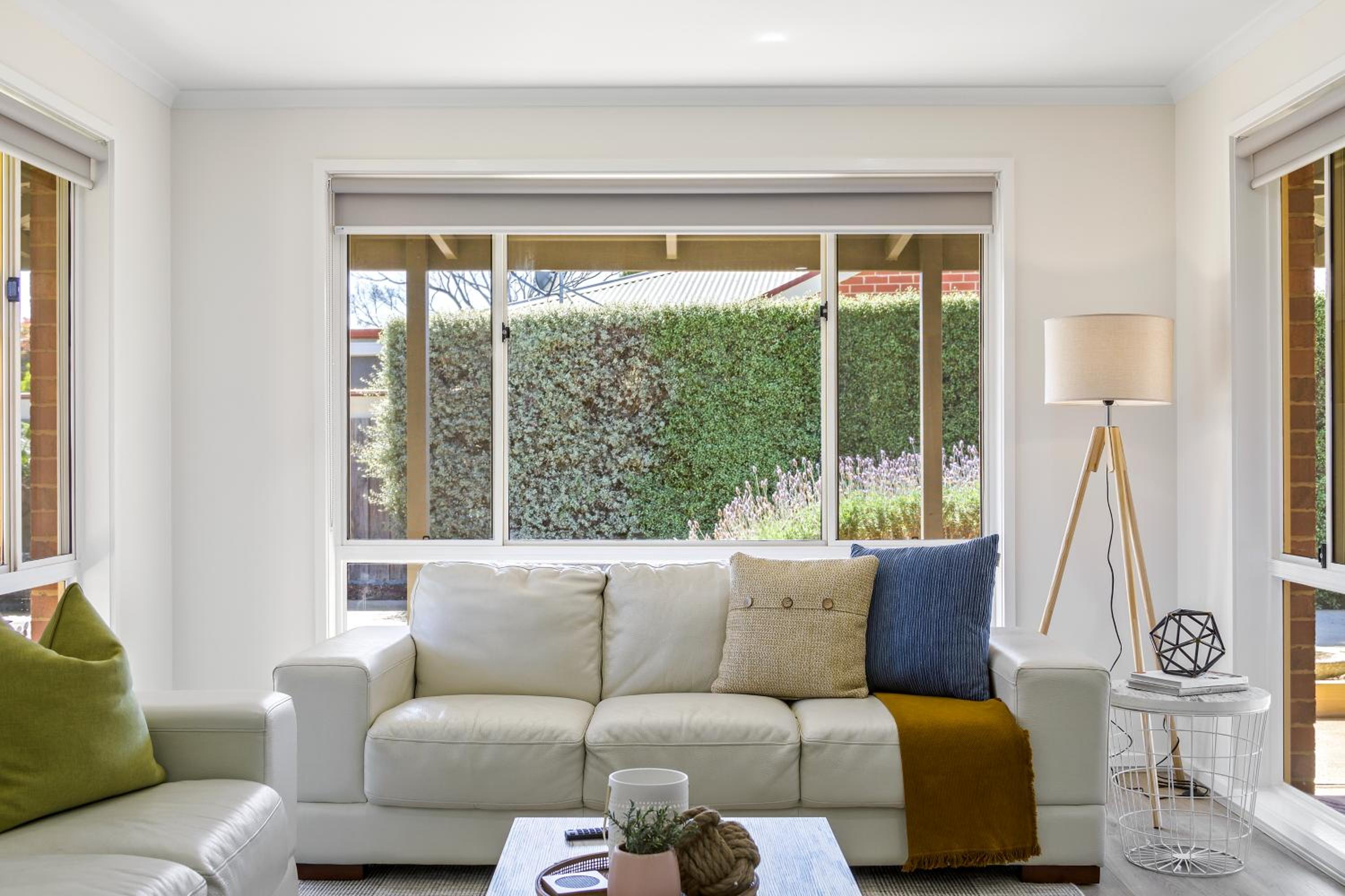 2 Bedroom Unit - Close To The Beach - Free Parking - Free WIFI