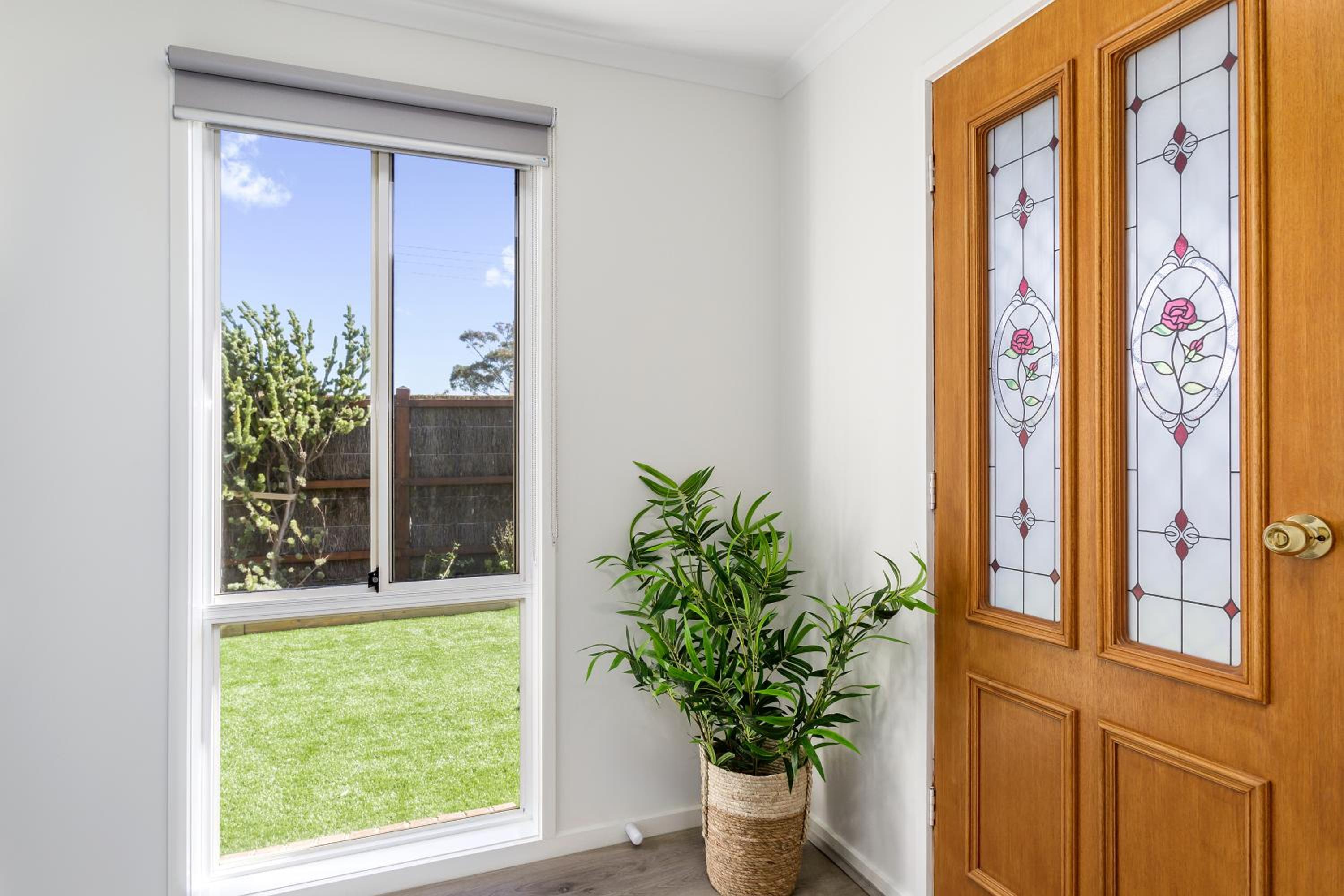 2 Bedroom Unit - Close To The Beach - Free Parking - Free WIFI