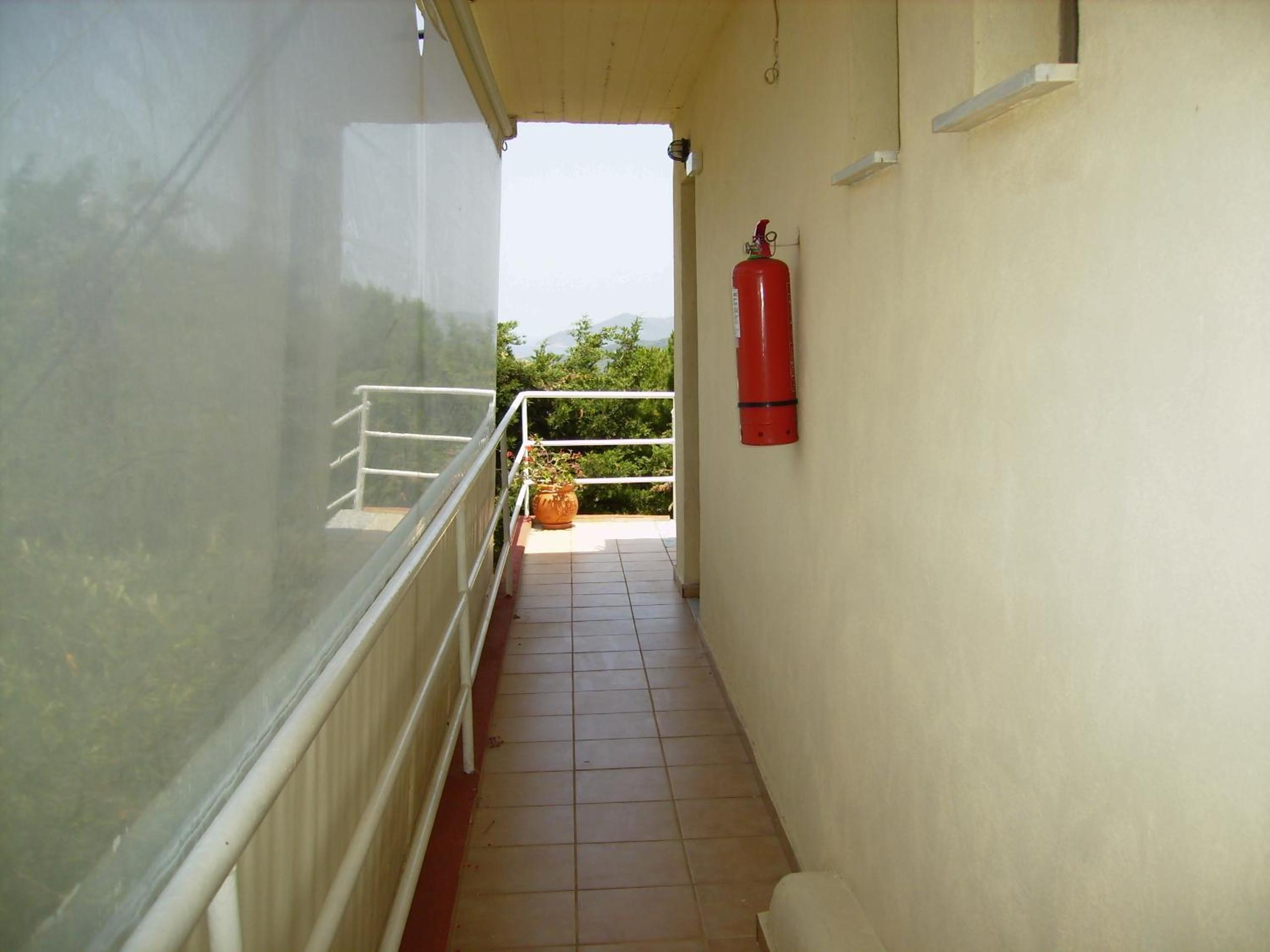 Photo 28