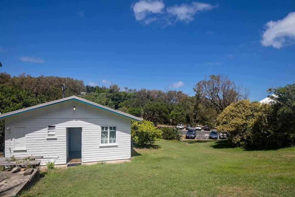 Cabana - Original Straddie Beach Shack