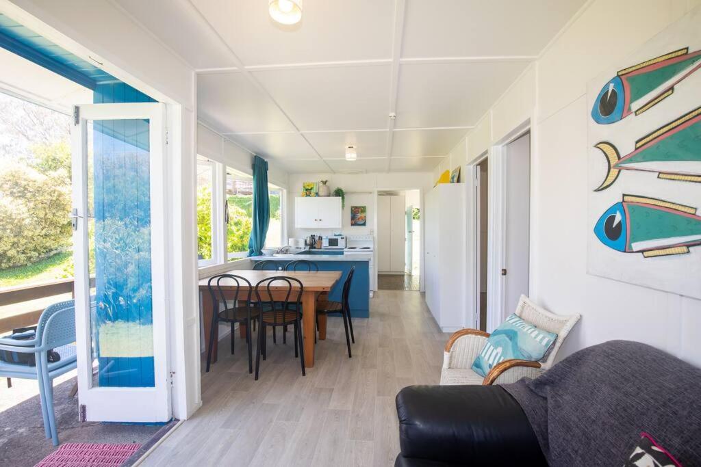 Cabana - Original Straddie Beach Shack