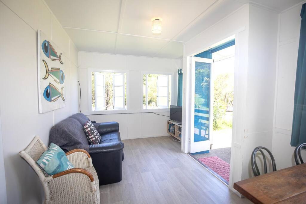 Cabana - Original Straddie Beach Shack