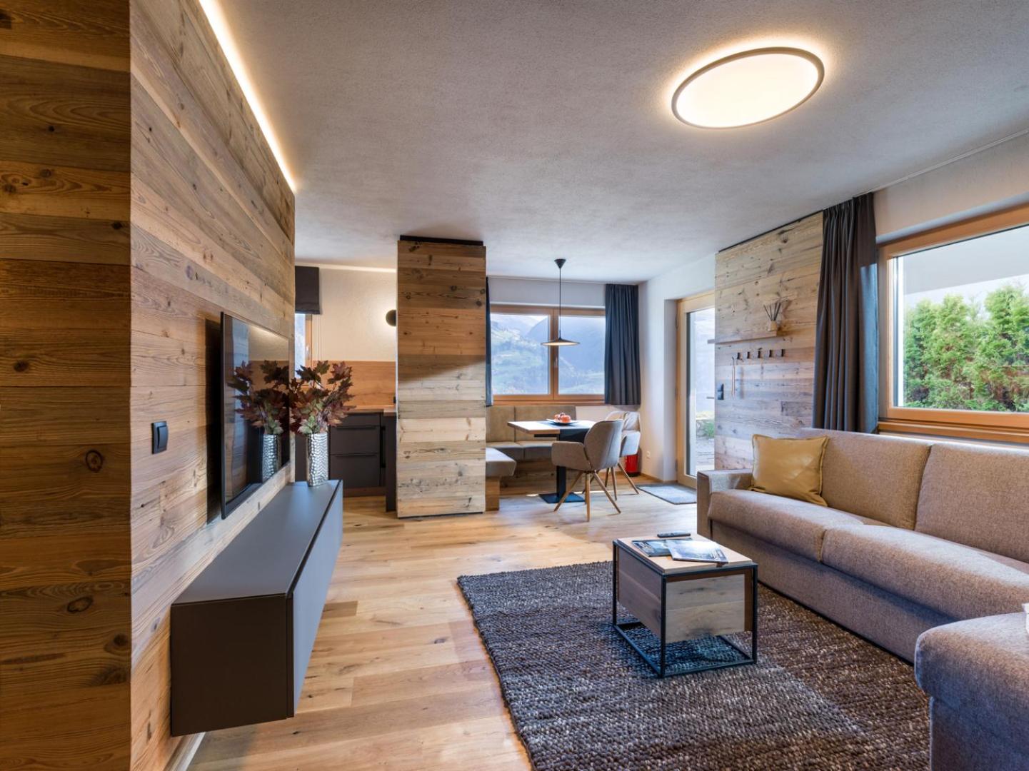 Van's Place, Luxury Apartment
