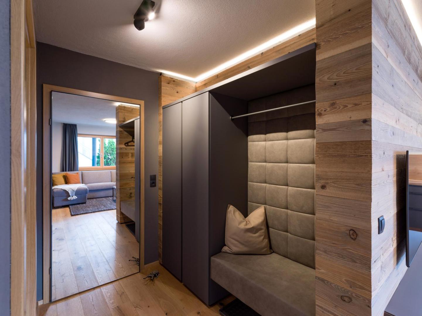 Van's Place, Luxury Apartment