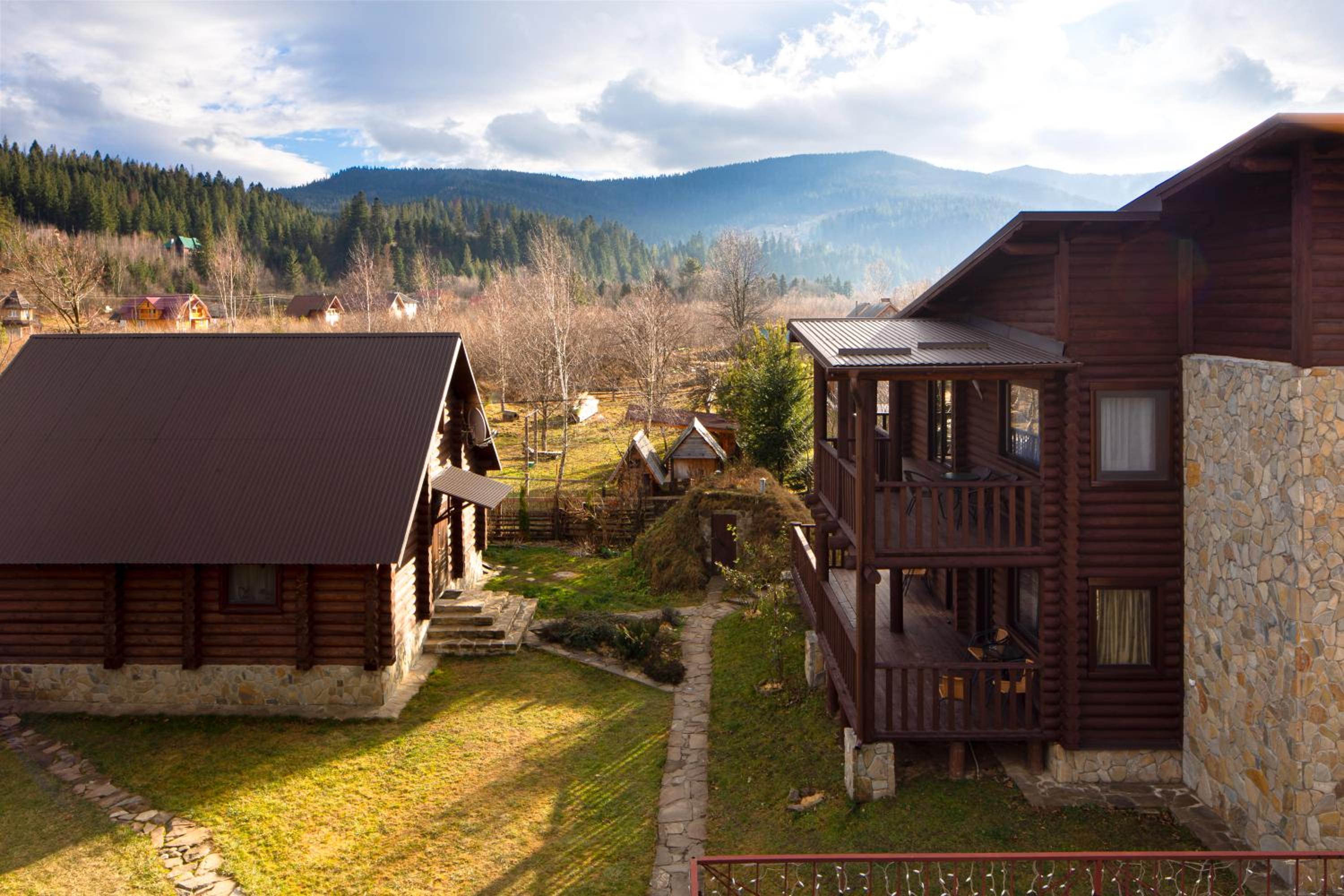 KLEN Family view 4