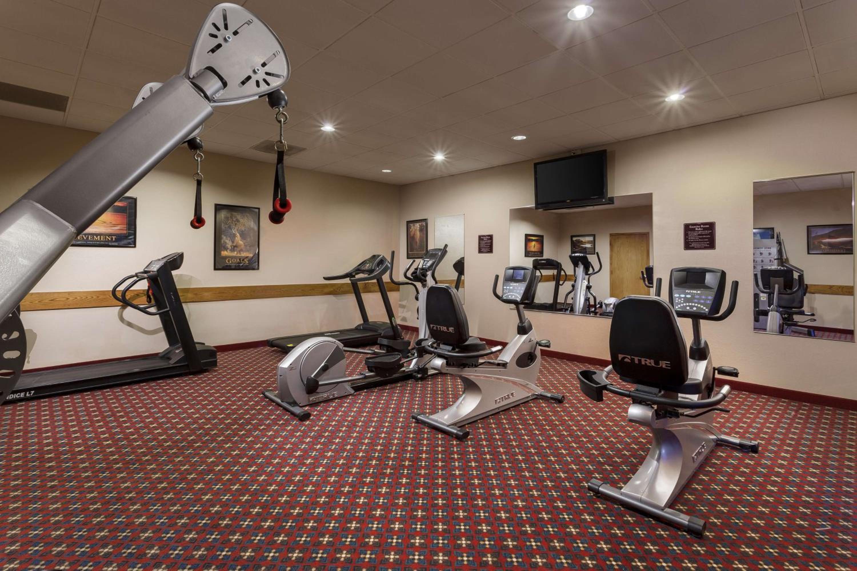 Dickinson Vacations - Roosevelt Grand Dakota SureStay Collection by Best Western - Property Image 1