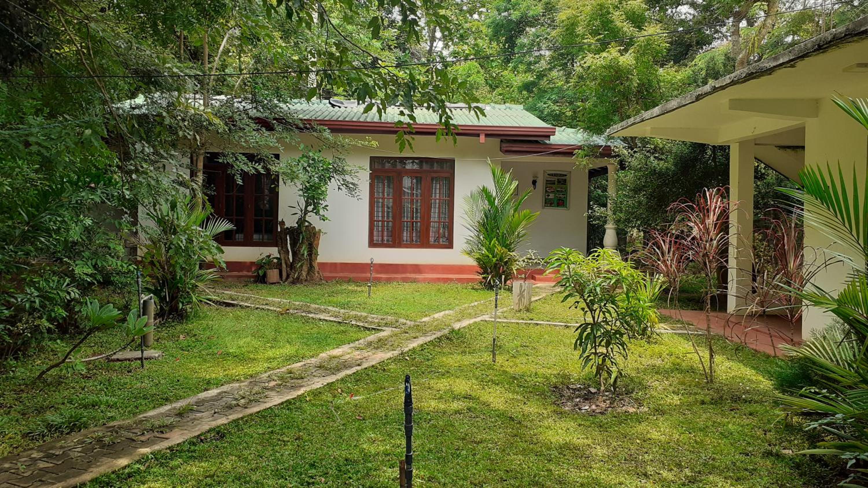 Woodsy Villa