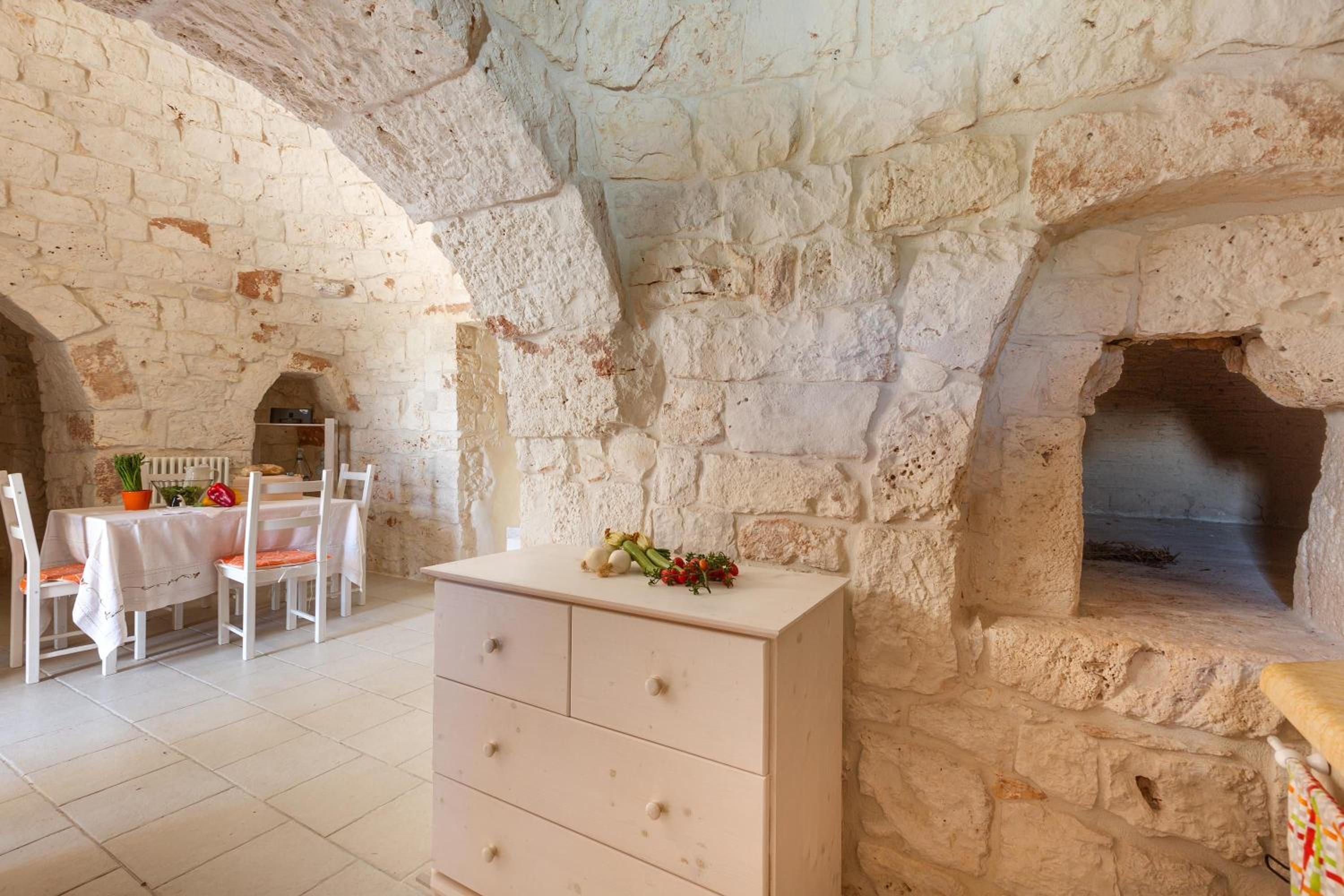 Il Trullo di Erna by BarbarHouse