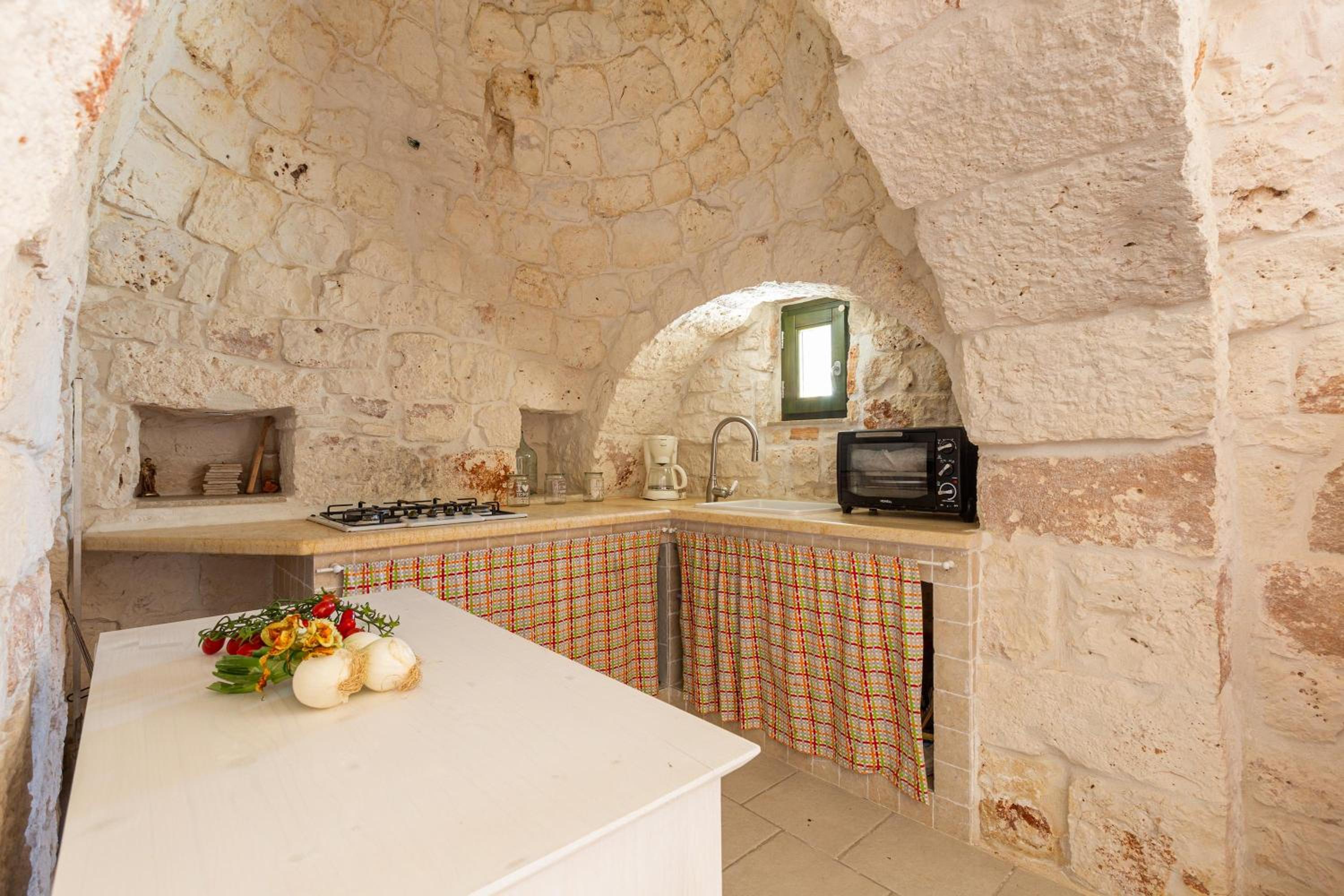 Il Trullo di Erna by BarbarHouse