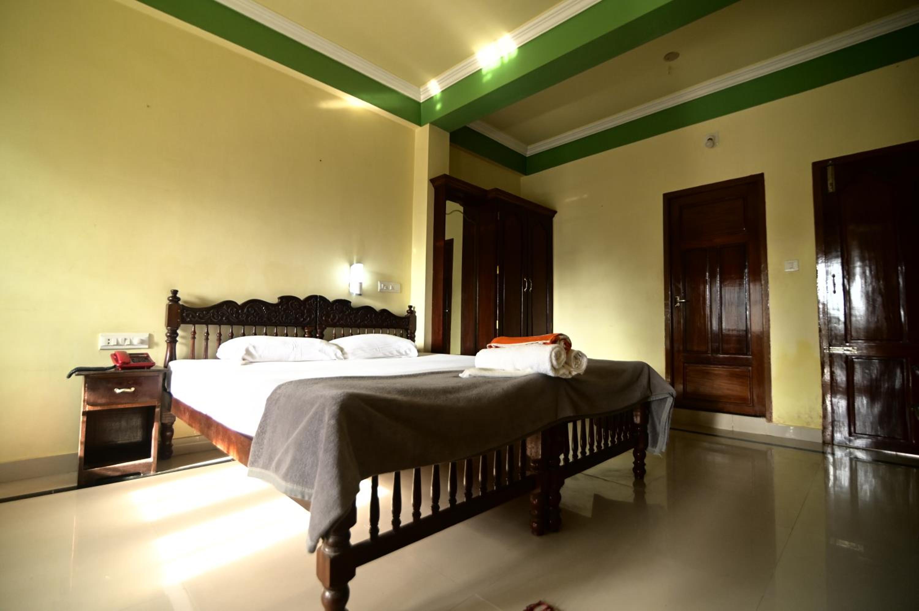Kovalam Vacations - Sree Mookambika Beach Resort - Property Image 9