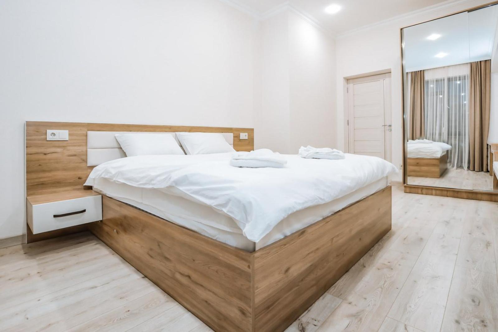 Apart-hotel on Koghbatsi 16