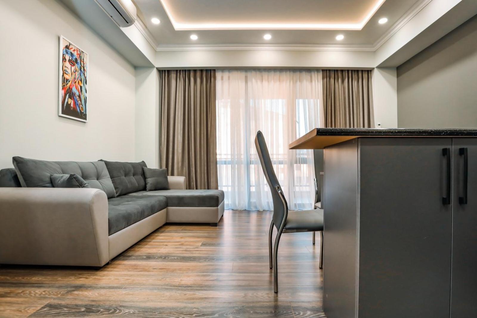 Apart-hotel on Koghbatsi 16