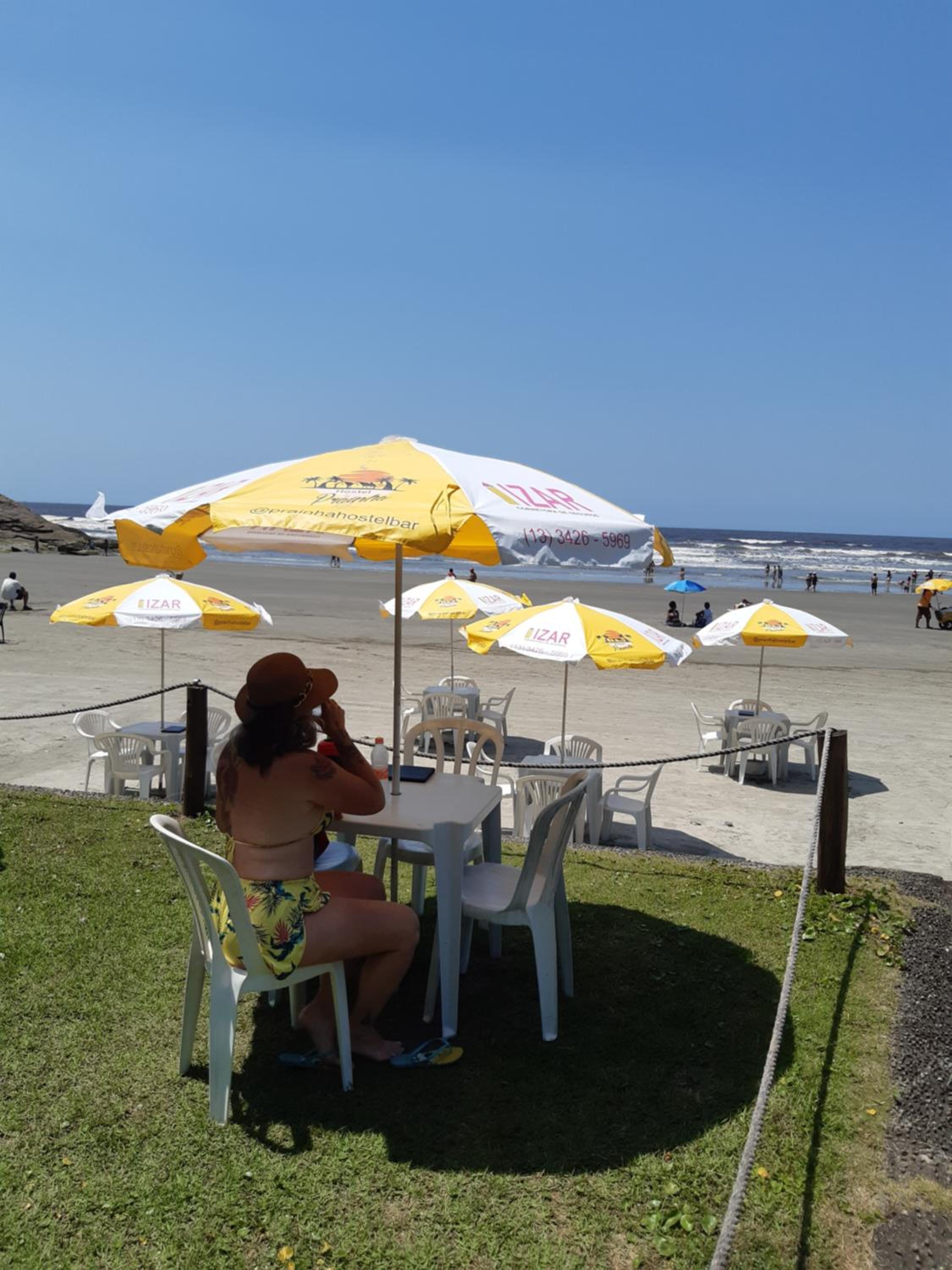Casa com piscina, confortável e ótima localização