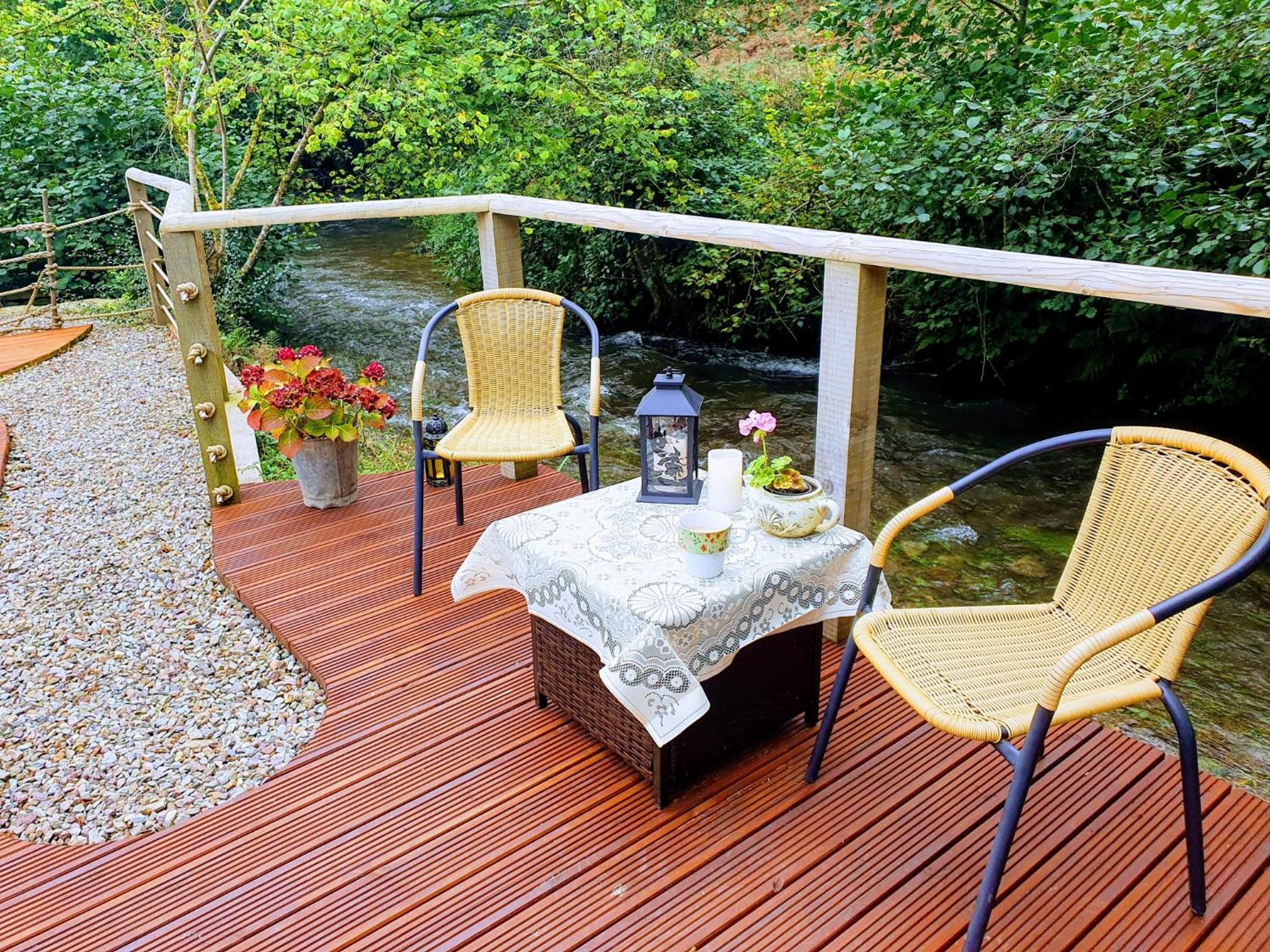 Riverside Cottage with sauna view 4