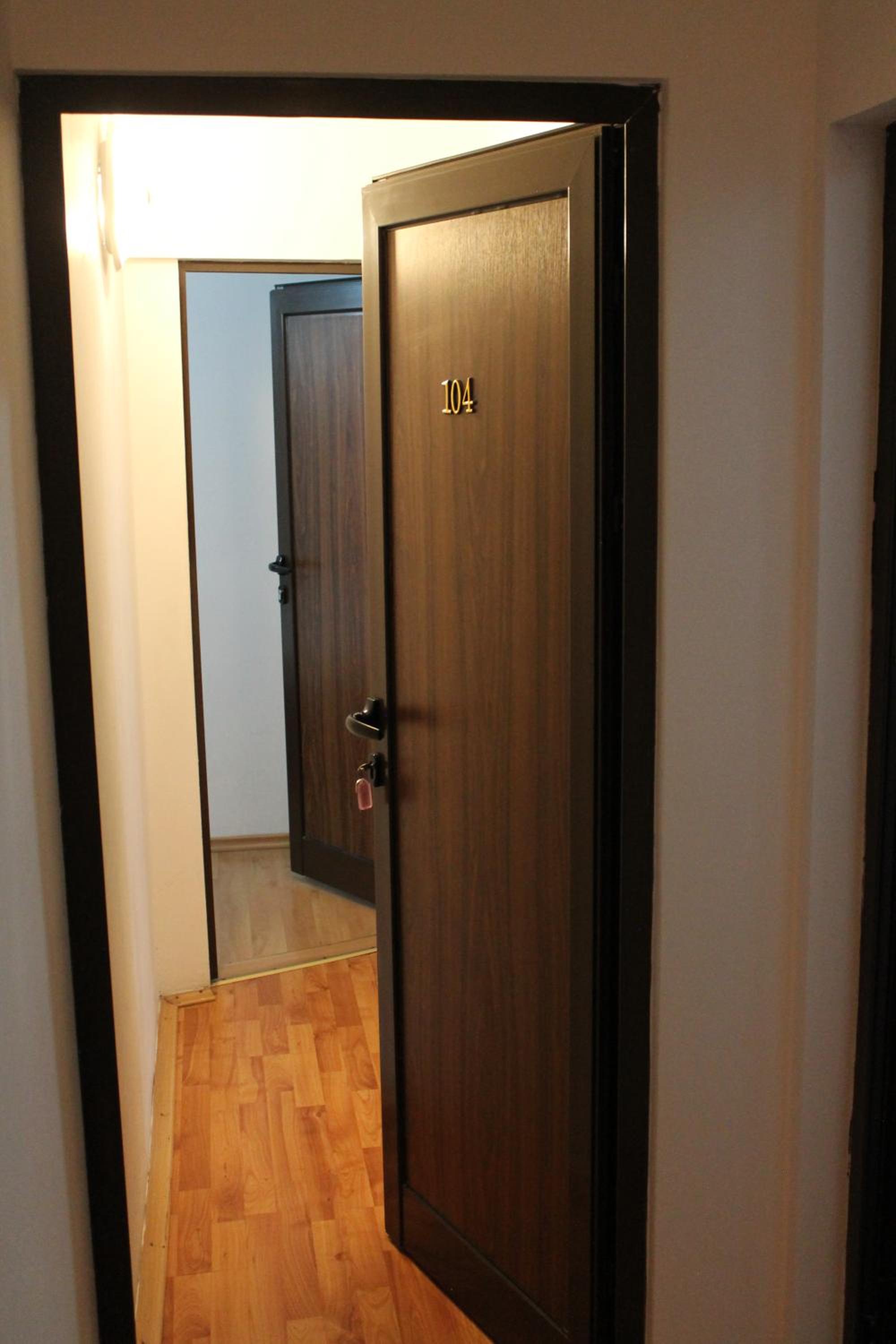 Photo 104