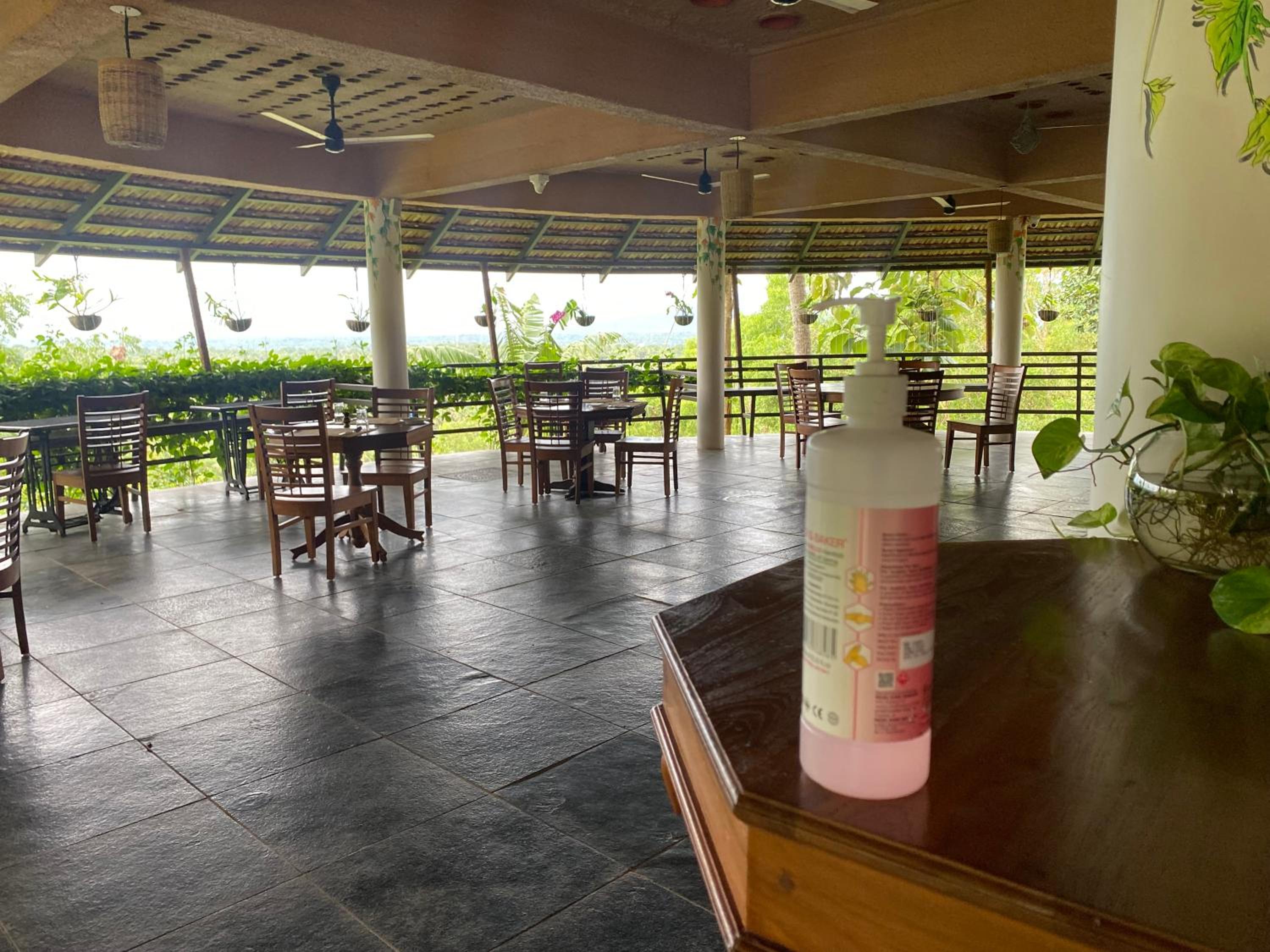 Kovalam Vacations - AMARA AYURVEDA RETREAT- Overlooking Evergreen Western Ghats an ecologically sustainable living space in Kovalam - Property Image 9