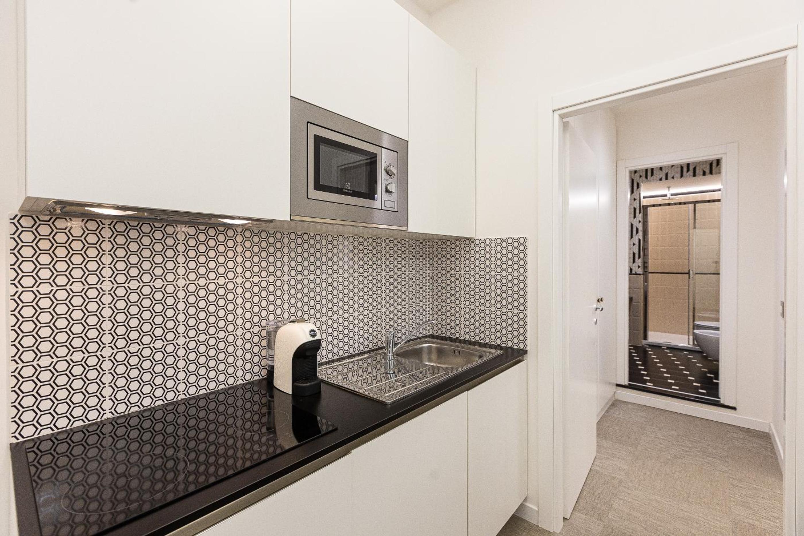 Lovely New Home, Piazza San Cosimato!