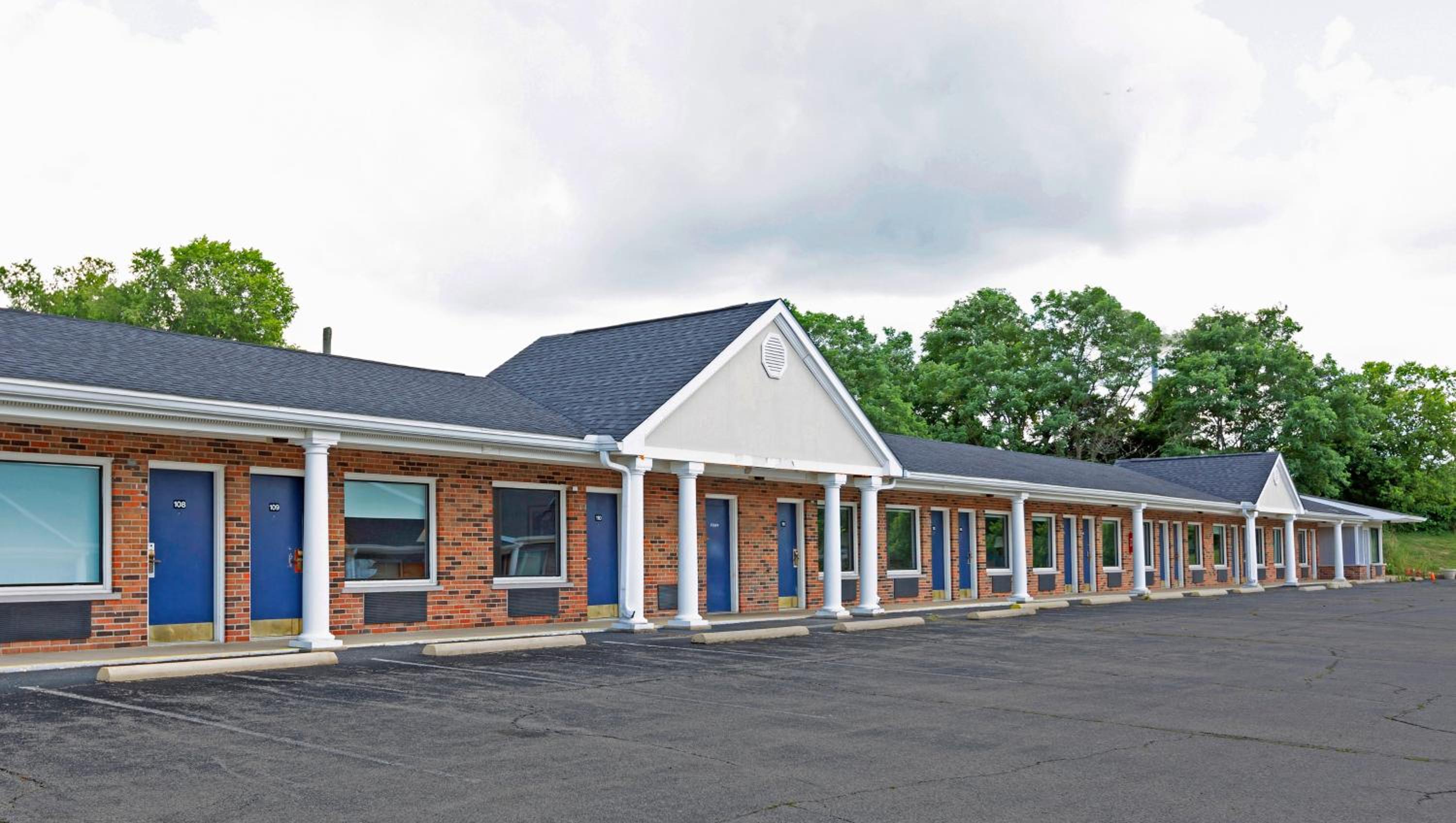 Sunrise Inn Williamstown view 5