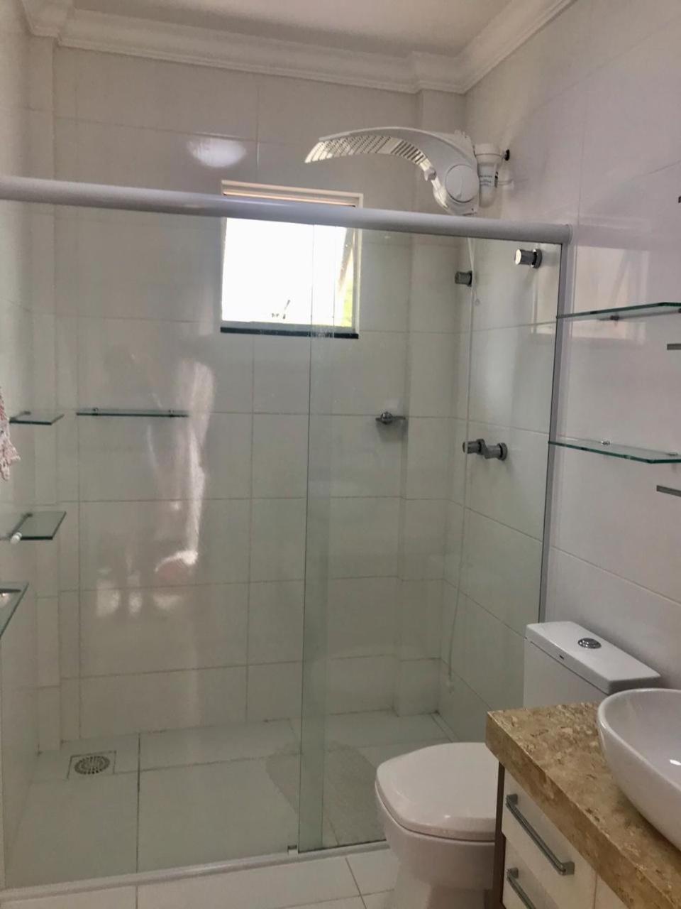 Apartamento, Cobertura, 2 suites ,localizado 200 mts da praia Bombinhas Centro