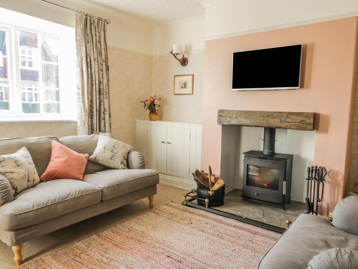 Yew Court Cottage view 2