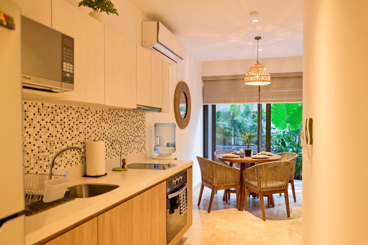 Brand New & Lovely 1BR Apartment PDC Rooftop Pool, Gym & Pool Table Nice Amenities view 5
