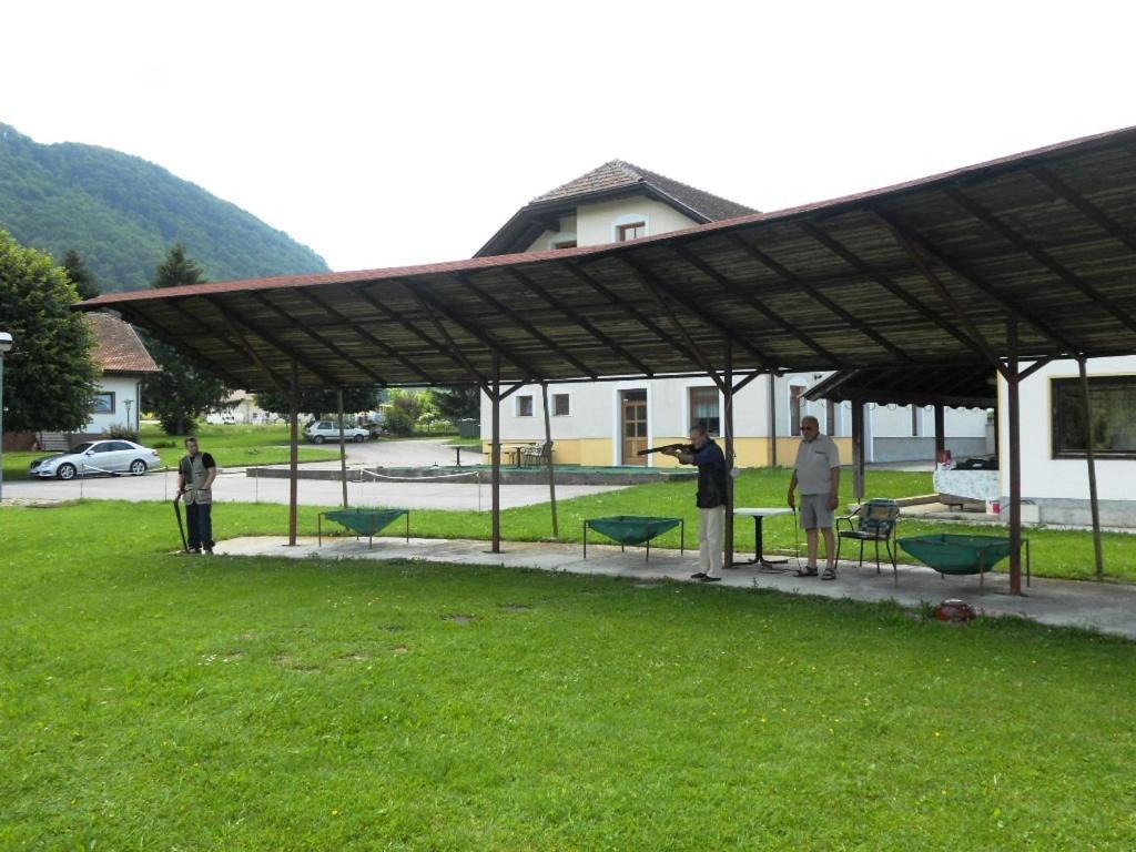 Photo 7