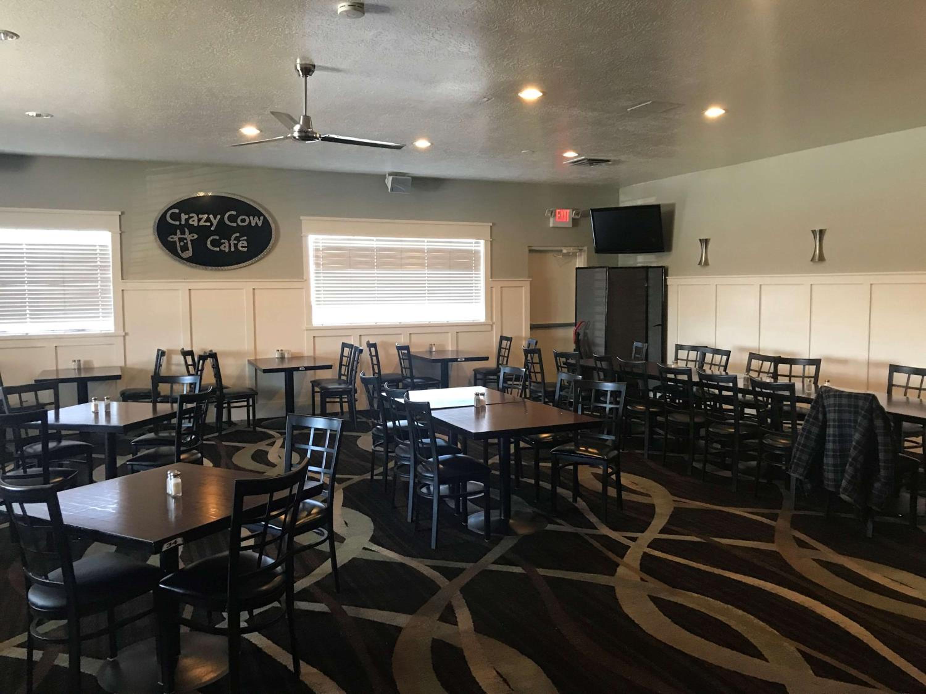 Beaver Vacations - Best Western Paradise Inn - Property Image 6