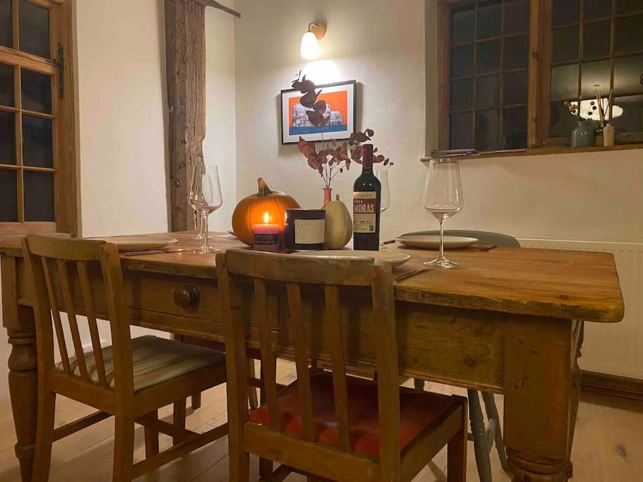 Kingpost - 3 bedroom Apartment in Sandwich
