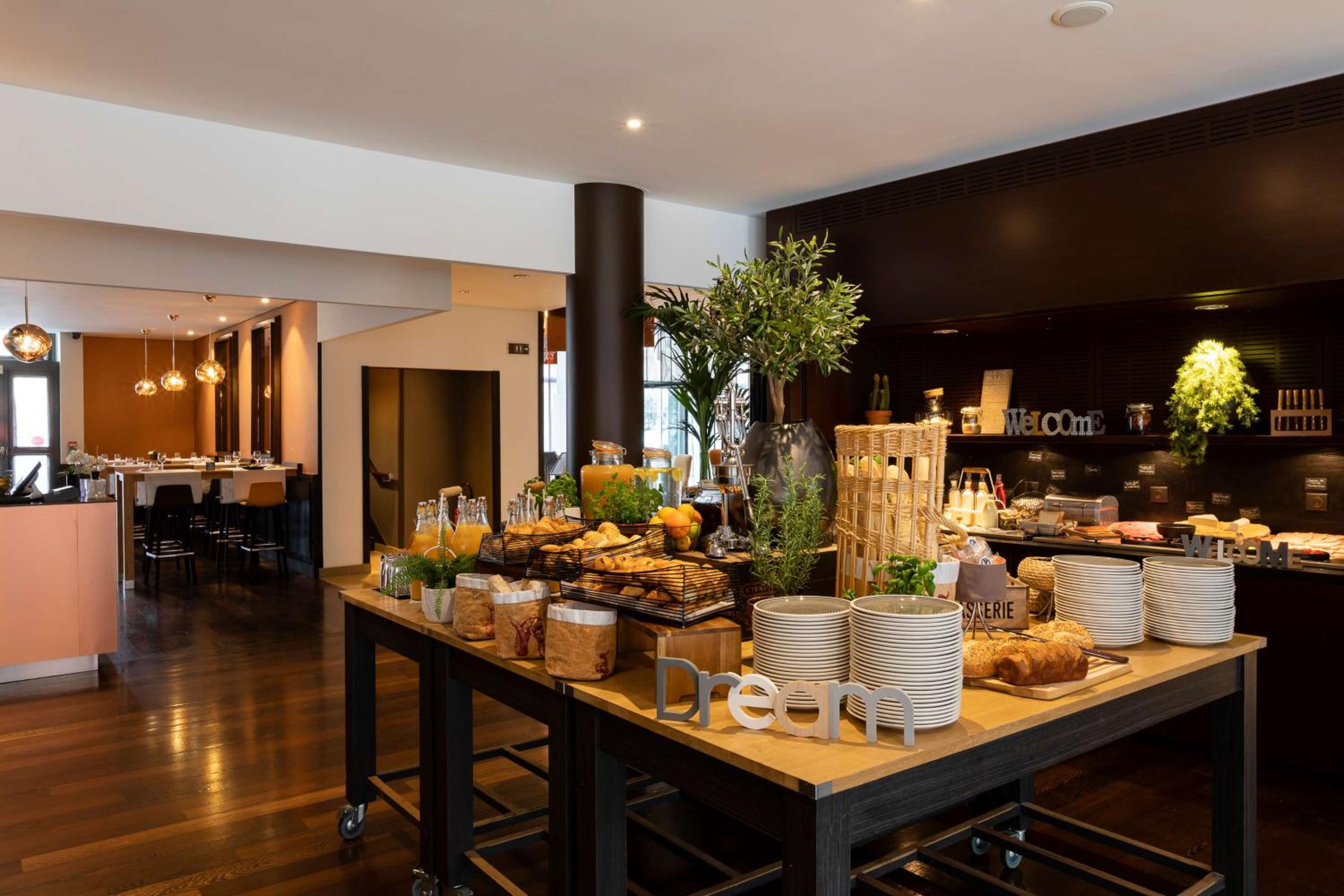 Boulogne-Billancourt Vacations - Radisson Blu Hotel, Paris Boulogne - Property Image 9