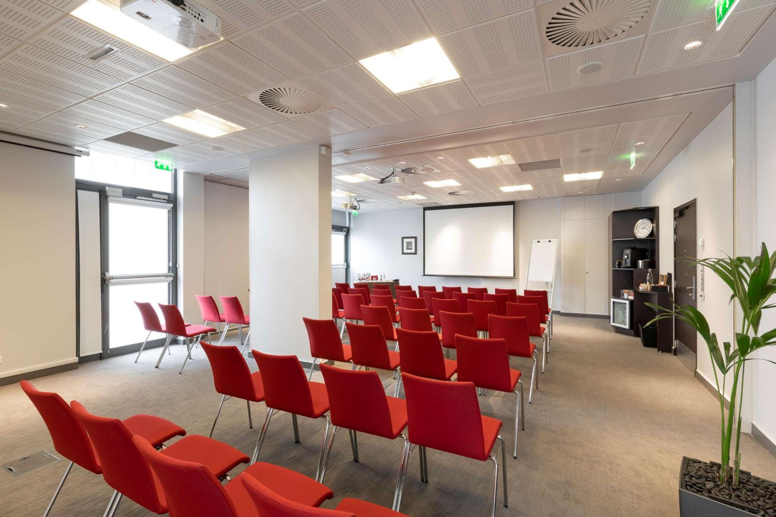 Boulogne-Billancourt Vacations - Radisson Blu Hotel, Paris Boulogne - Property Image 5