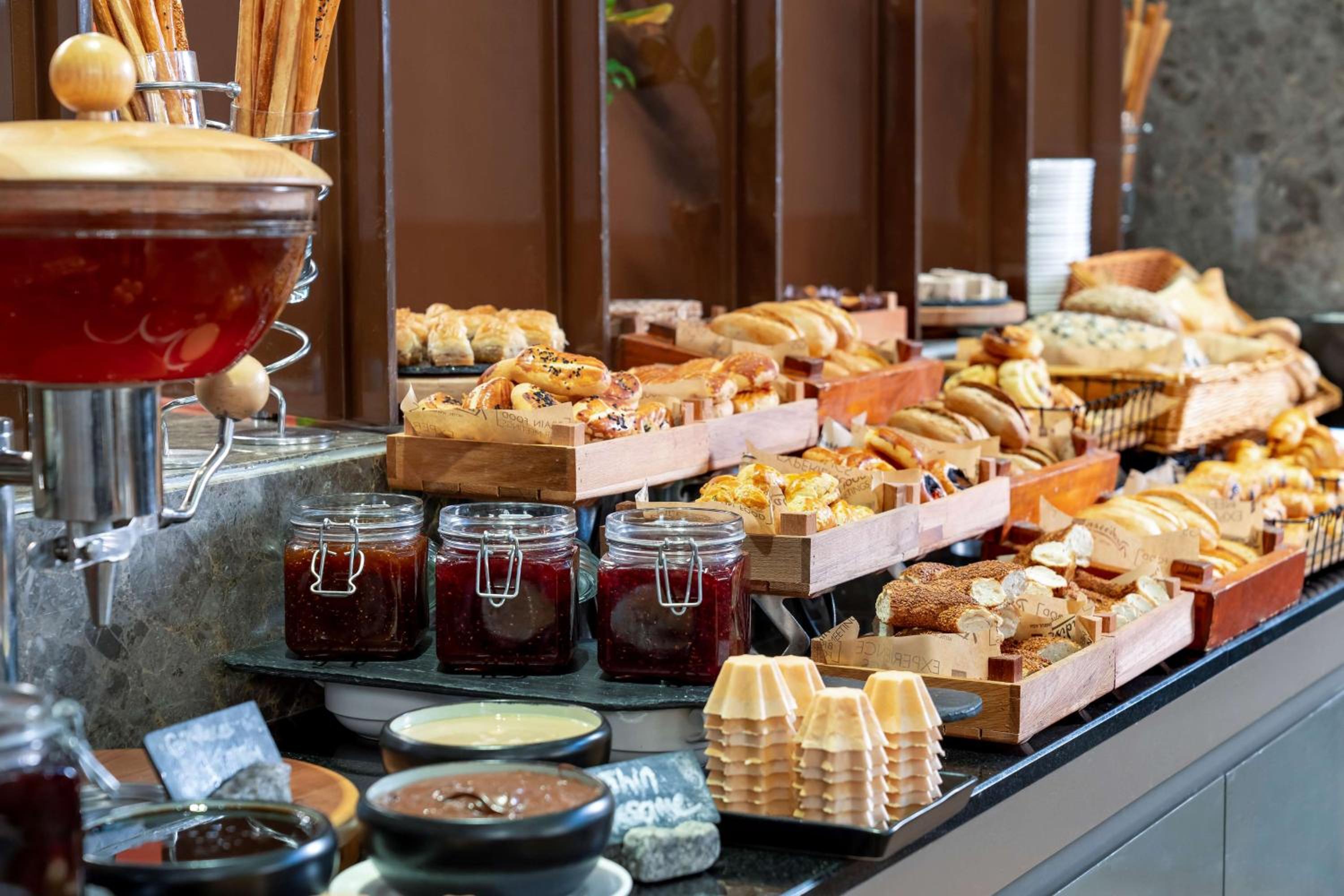 Radisson Blu Otel İstanbul Asia - Image 56