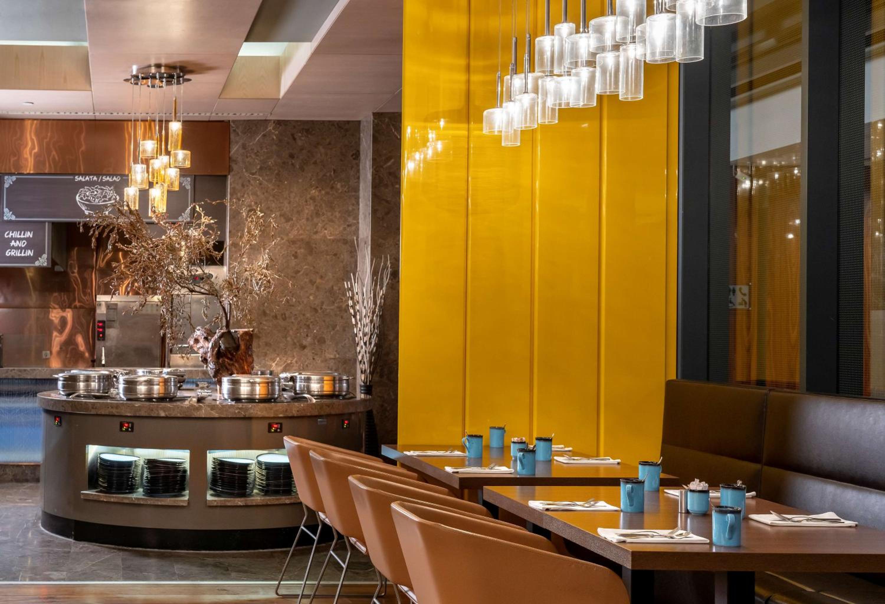 Radisson Blu Otel İstanbul Asia - Image 7