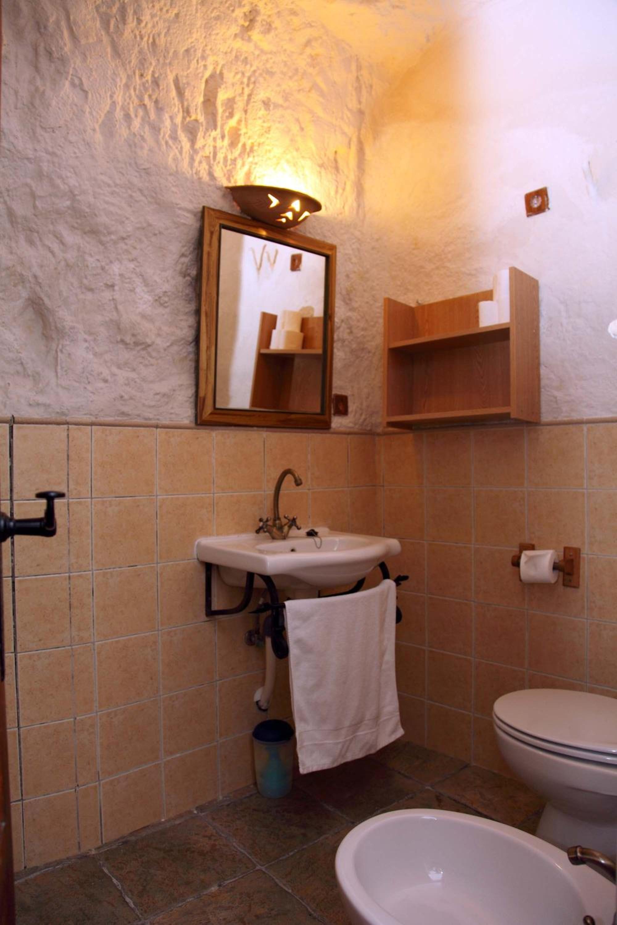 Cuevas La Atalaya