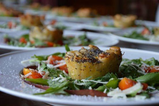 Podere Lamaccia - bed and kitchinette