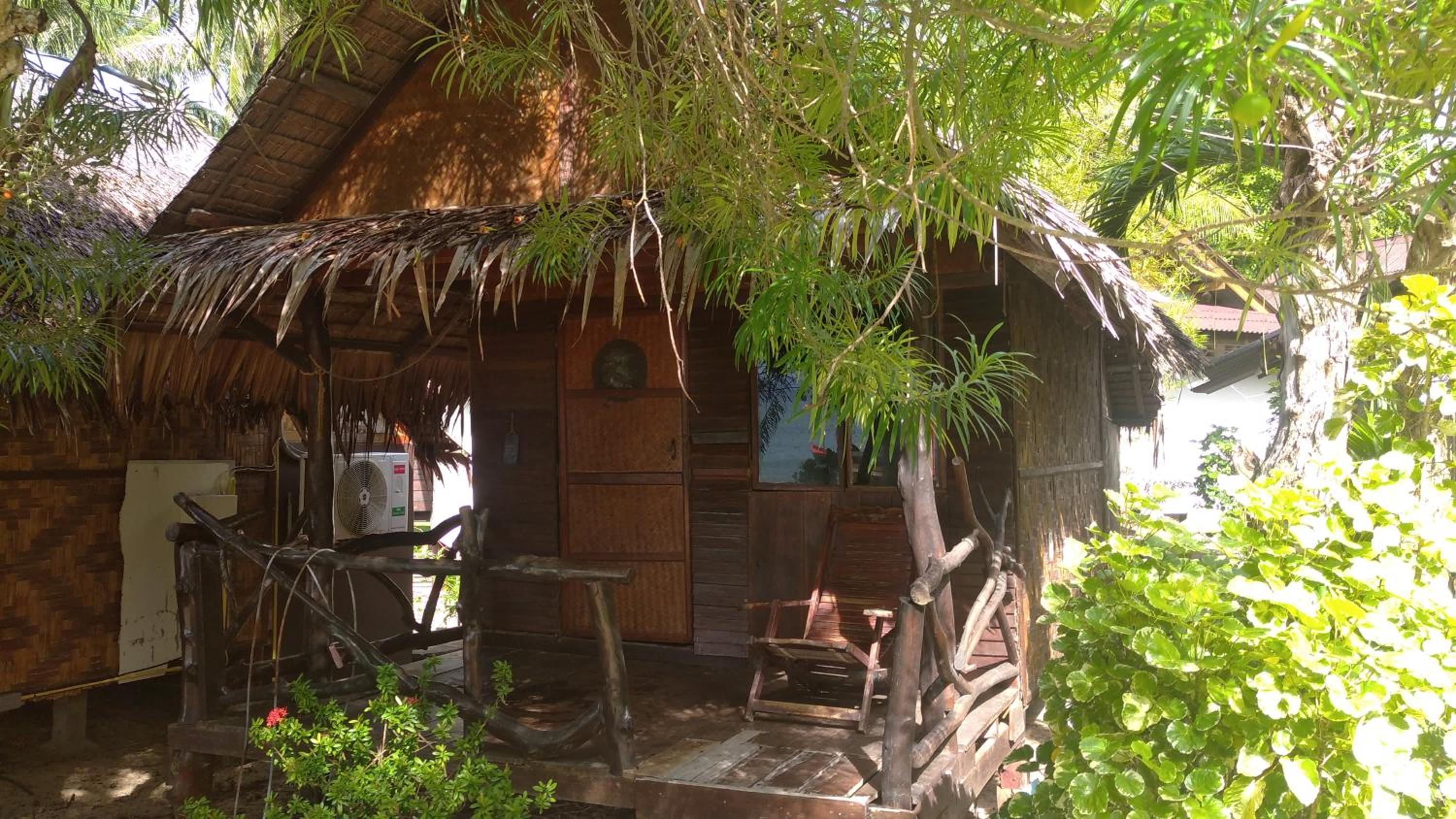 Munchies Bungalows